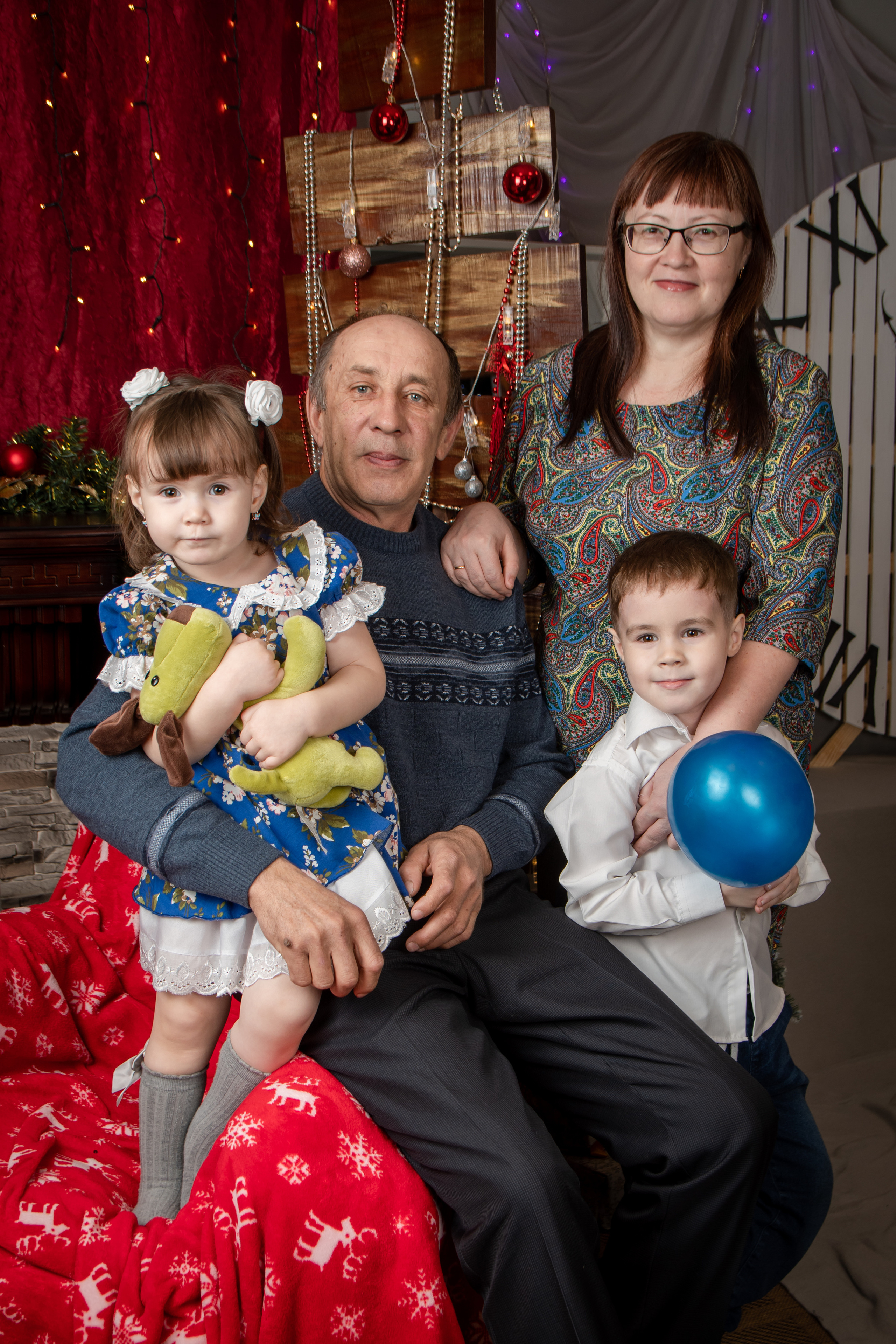 Семейная фотосессия Кучеренко Инны. Фотограф в Сузуне — Зоя Попова (Собственная фотостудия)