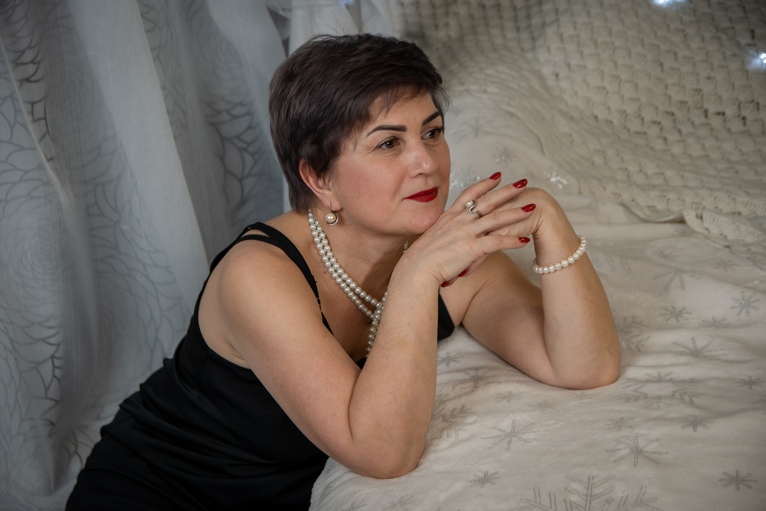 Лариса. Фотограф в Сузуне — Зоя Попова (Собственная фотостудия)