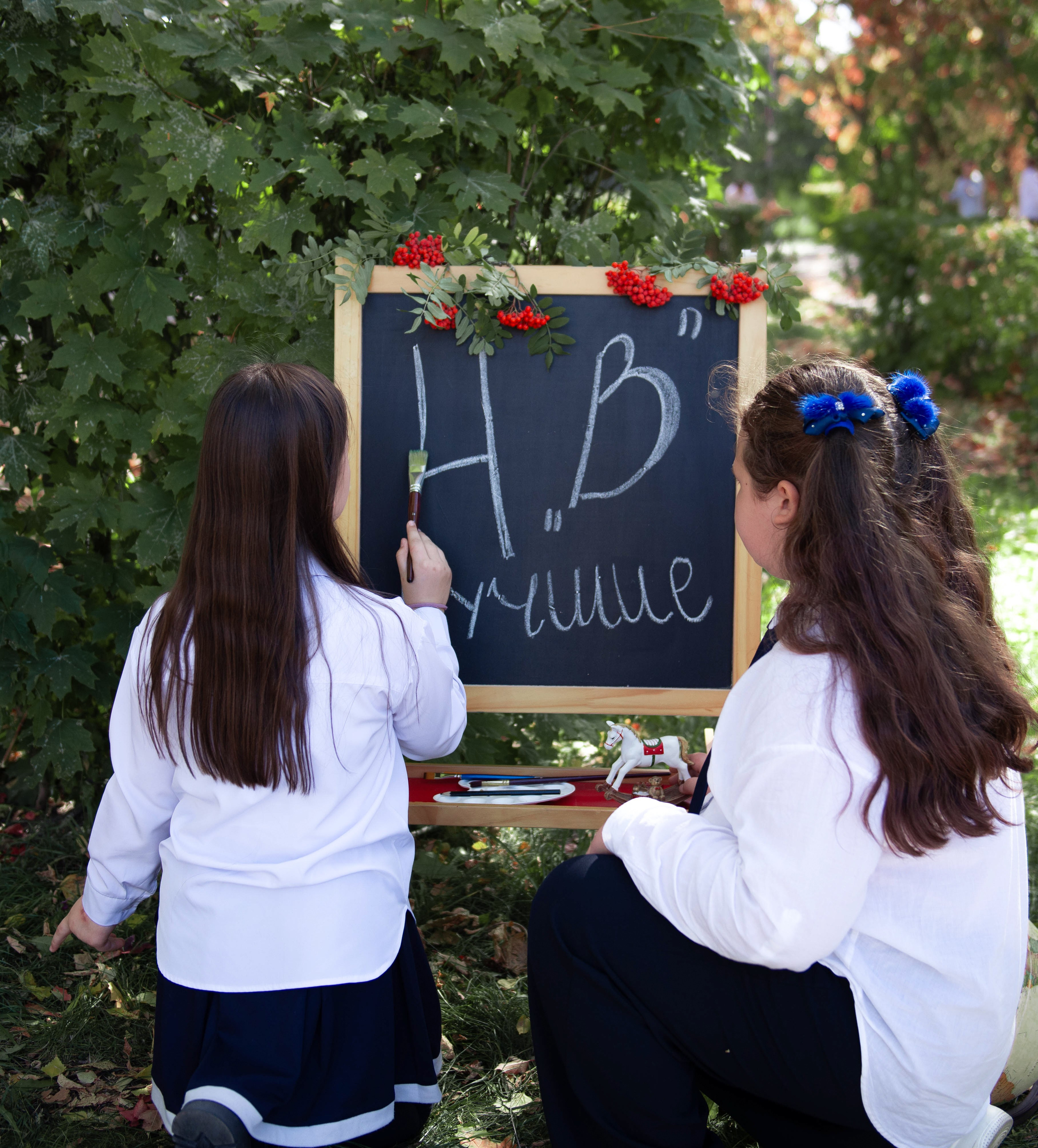 Выпускные альбомы 4 класс. Фотограф в Новомичуринске Наталья Малиновская
