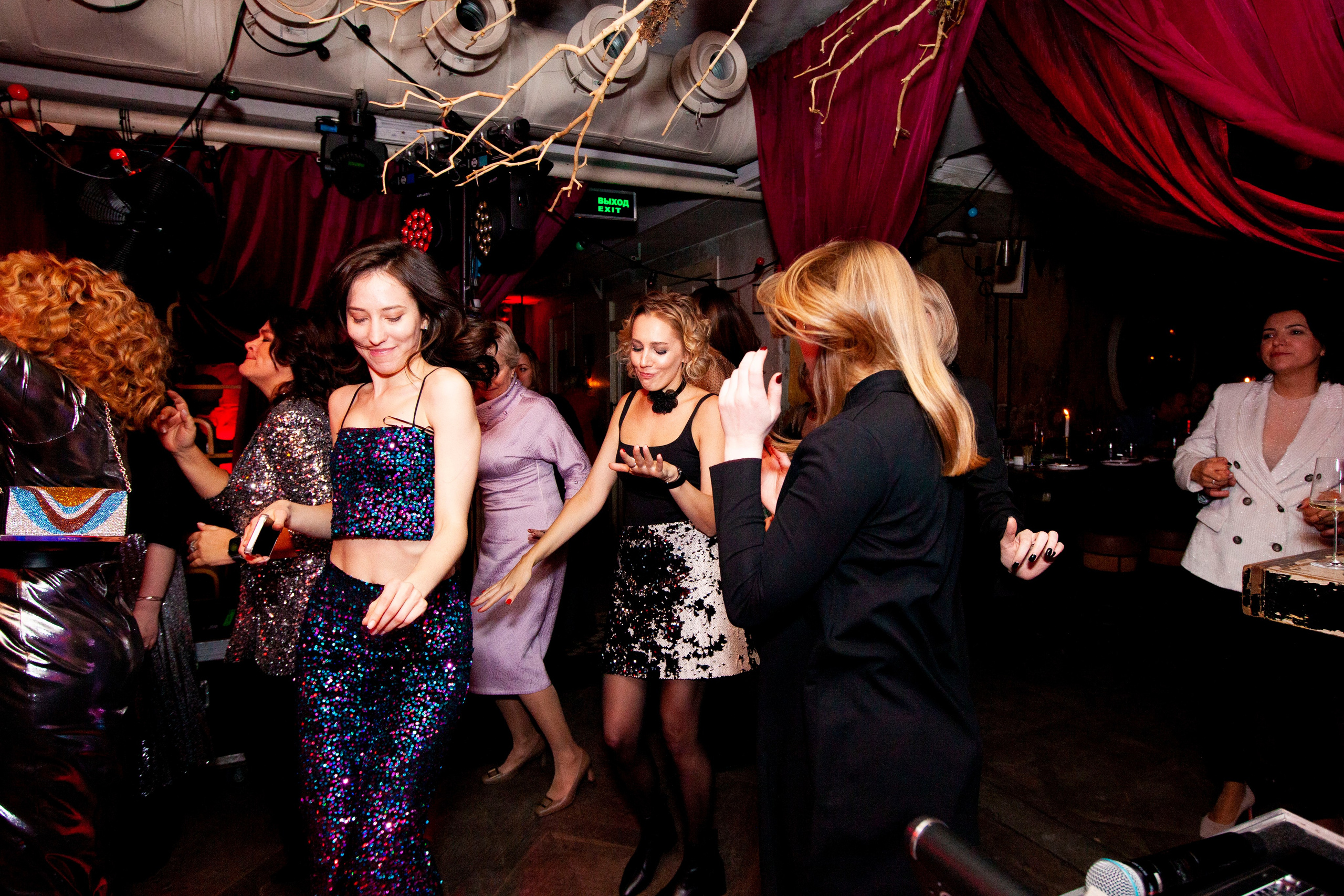 Новогодний корпоратив клуба путешествий Михаила Кожухова. Stanislav Baryshev — People. Emotions. Atmosphere