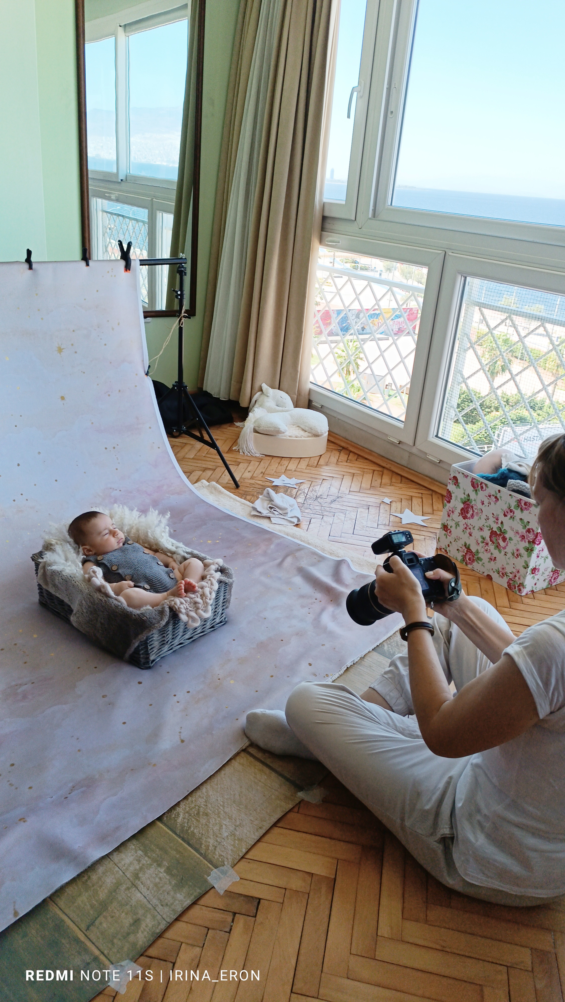 Newborn photoshooting. Professional family and children’s photographer in Izmir Irina Eron