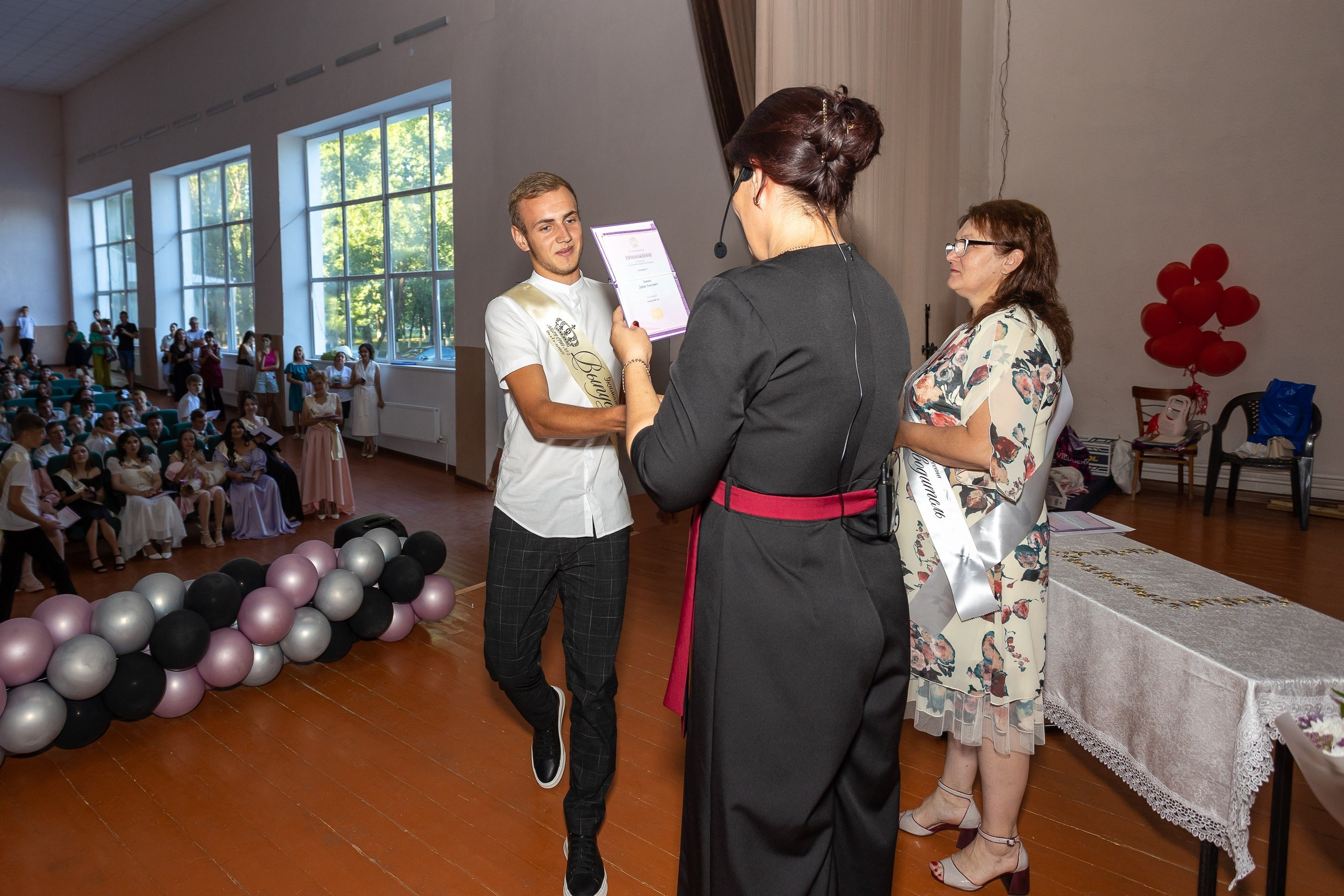 Вручение аттестата 2024 г. Выпускные альбомы Майкоп, Краснодар Елена Золотарева