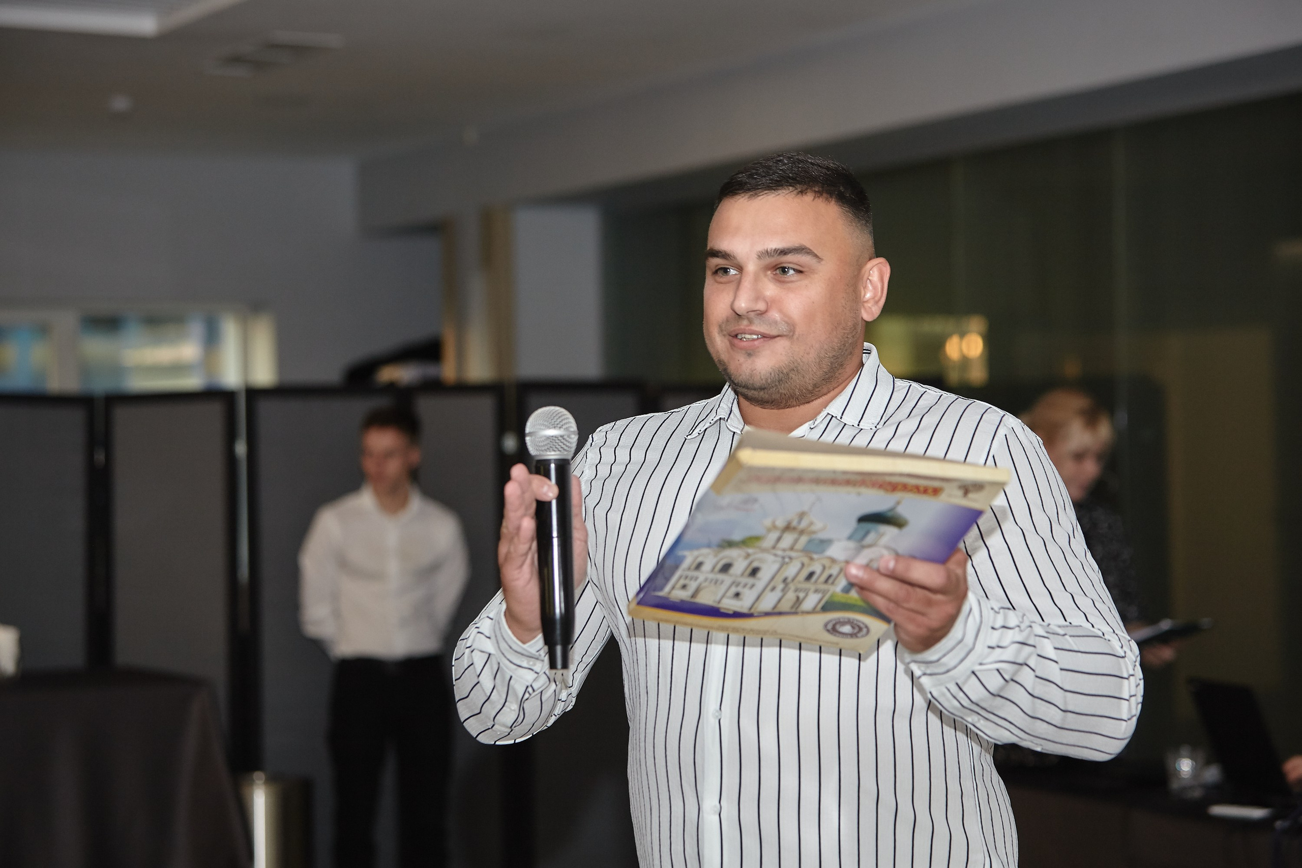 Репортажный фотограф для фотосъемки форумов конференций корпоративных мероприятий в Сочи. Фотограф Юрий Никитюк — Сочи |Адлер|Красная Поляна