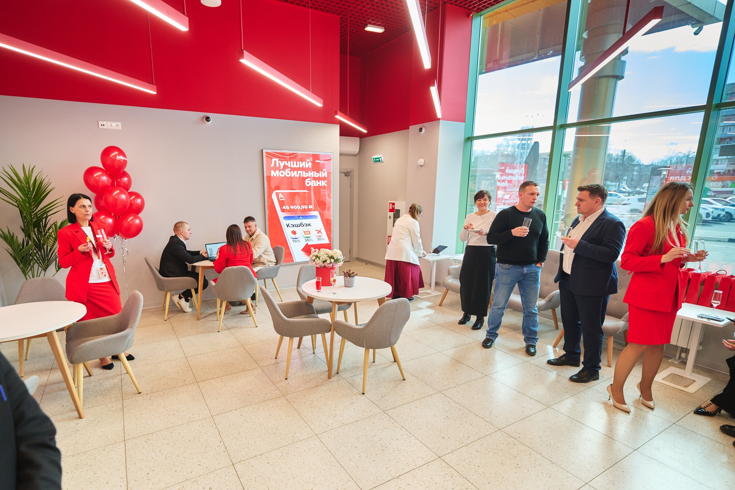 Альфа банк г. Иваново — открытие второго отделения. Фотограф в Иваново: Каталожная съемка одежды и постельного белья, Wildberries