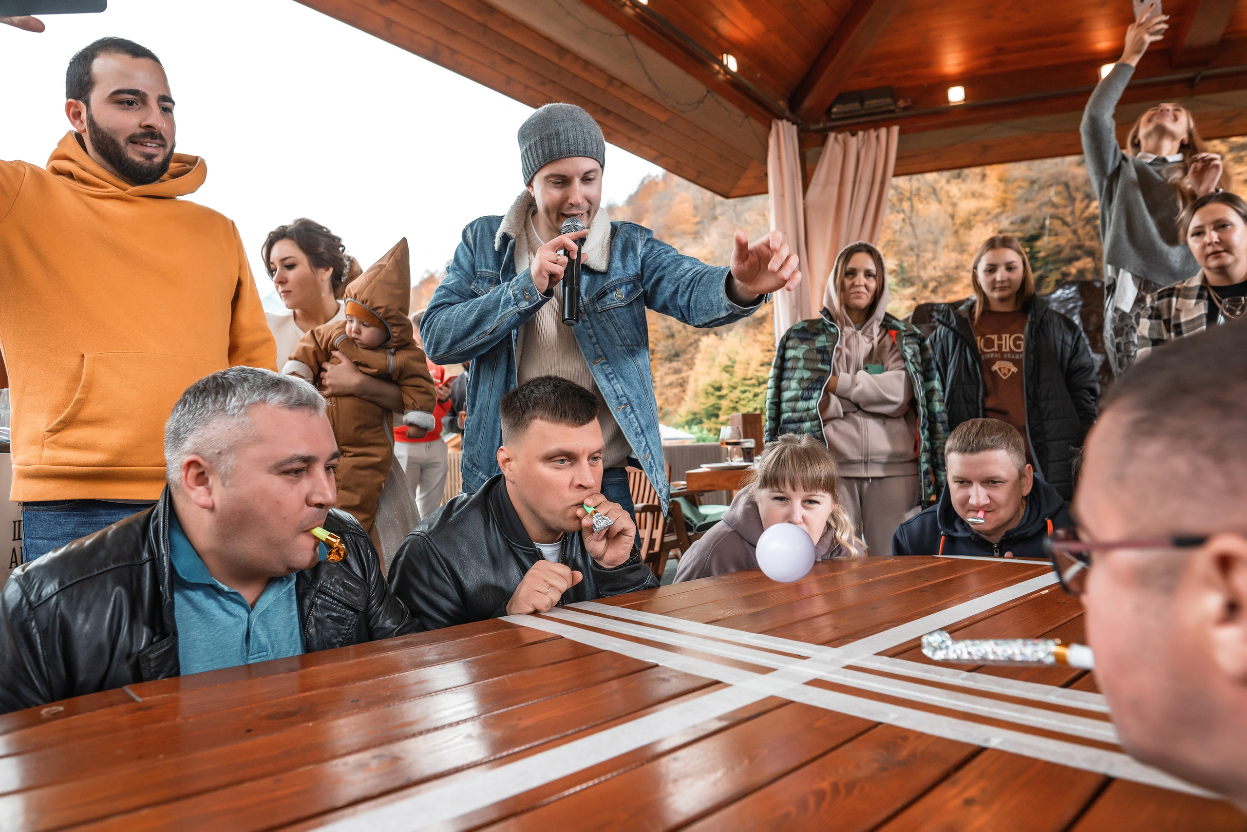 «Готовый формат» в офис и для вечеринки. Ведущий в Москве Никита Колотушкин