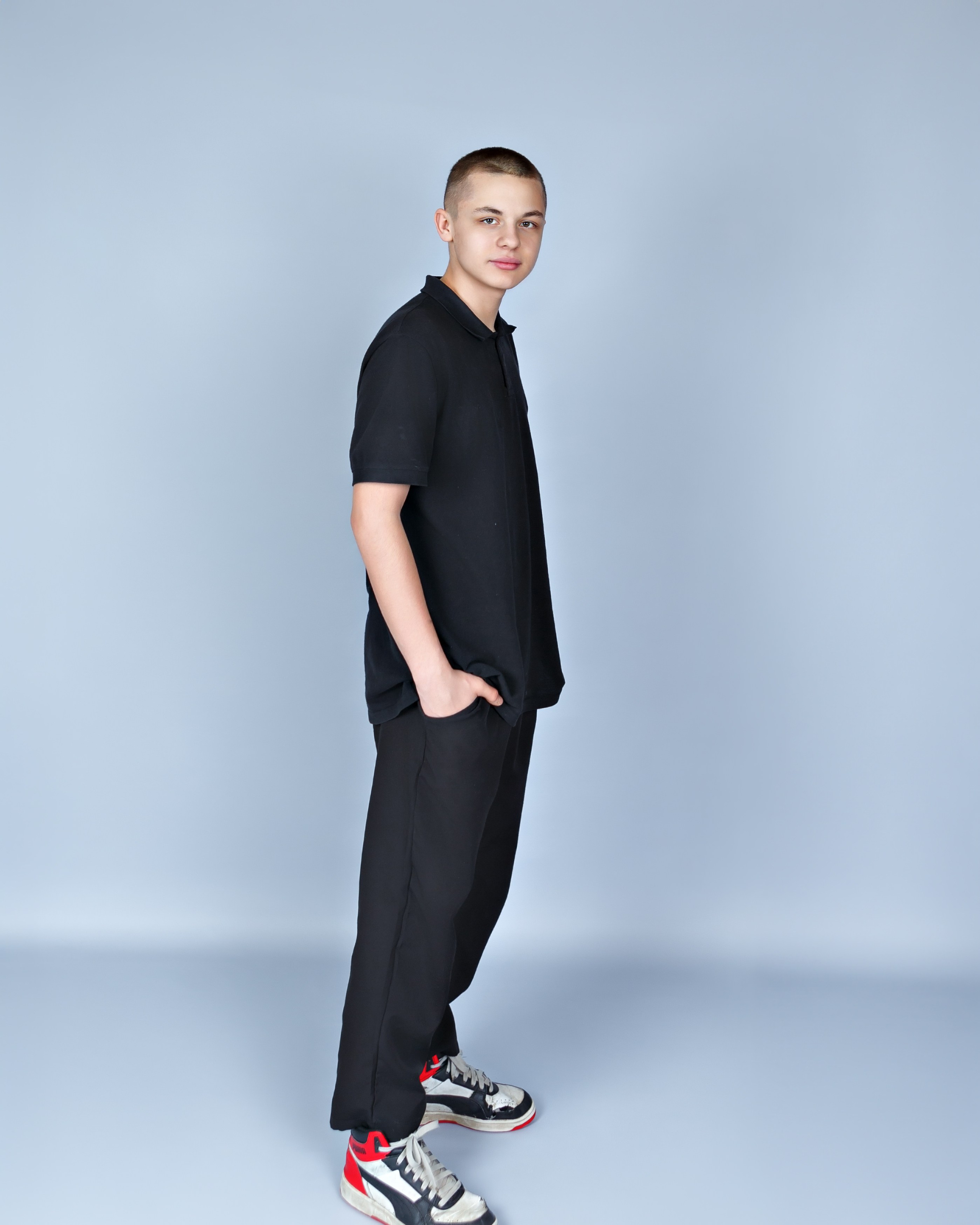 Выпускной альбом для 9 Класса. Выпускные альбомы и школьный фотограф в Подольске, Троицке, Щербинке, Москве и Московской области