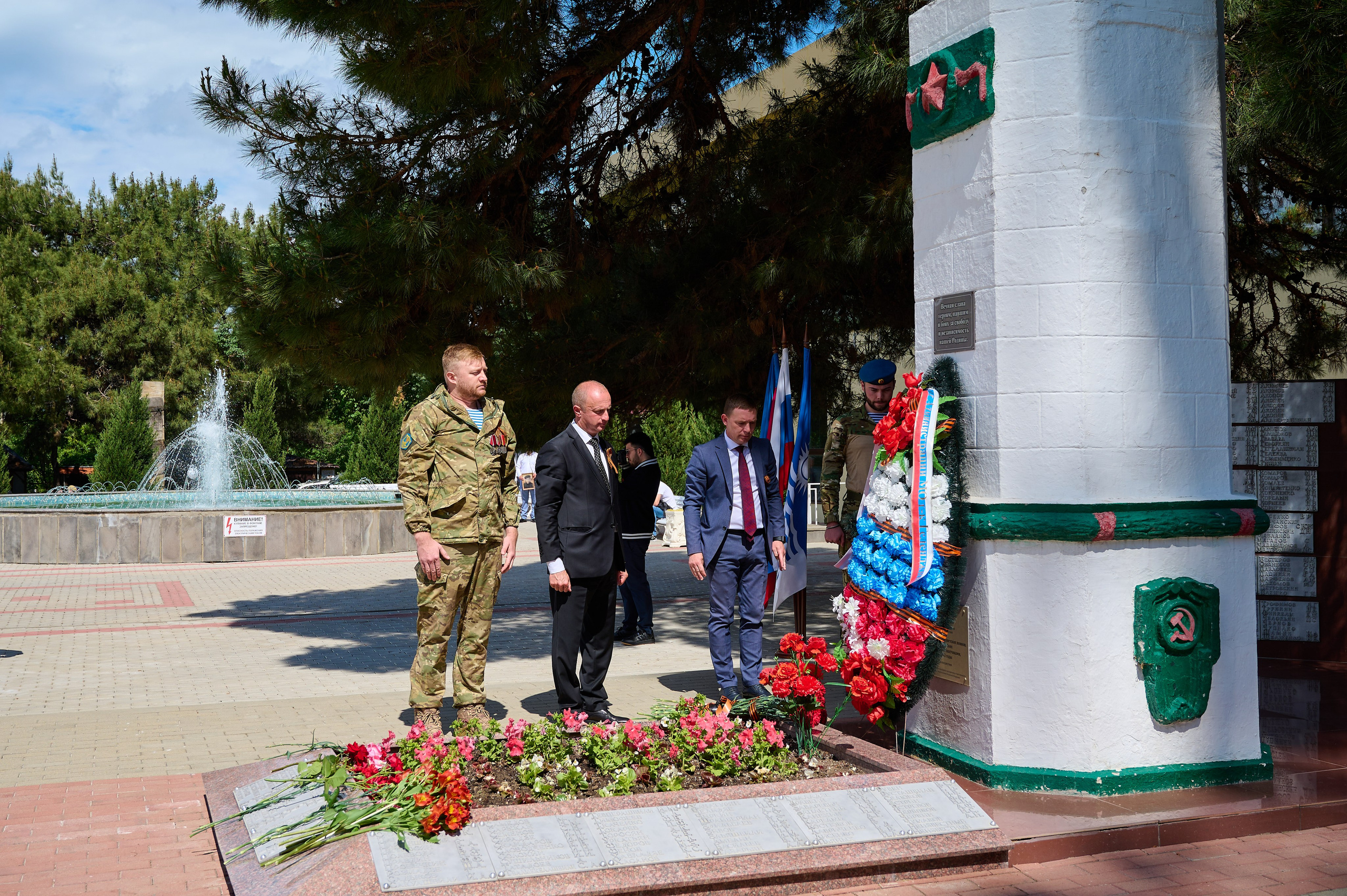 Митинг 9 мая. Жизнь курорта Кабардинка в фотографиях
