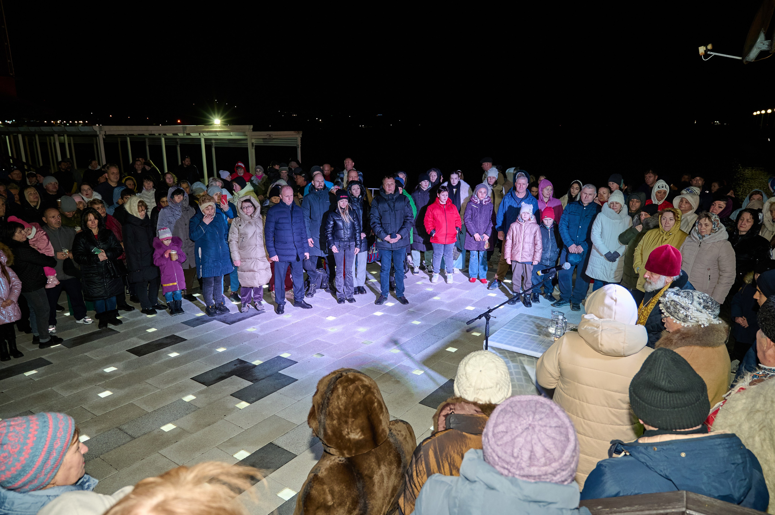 Крещенские купания. Жизнь курорта Кабардинка в фотографиях