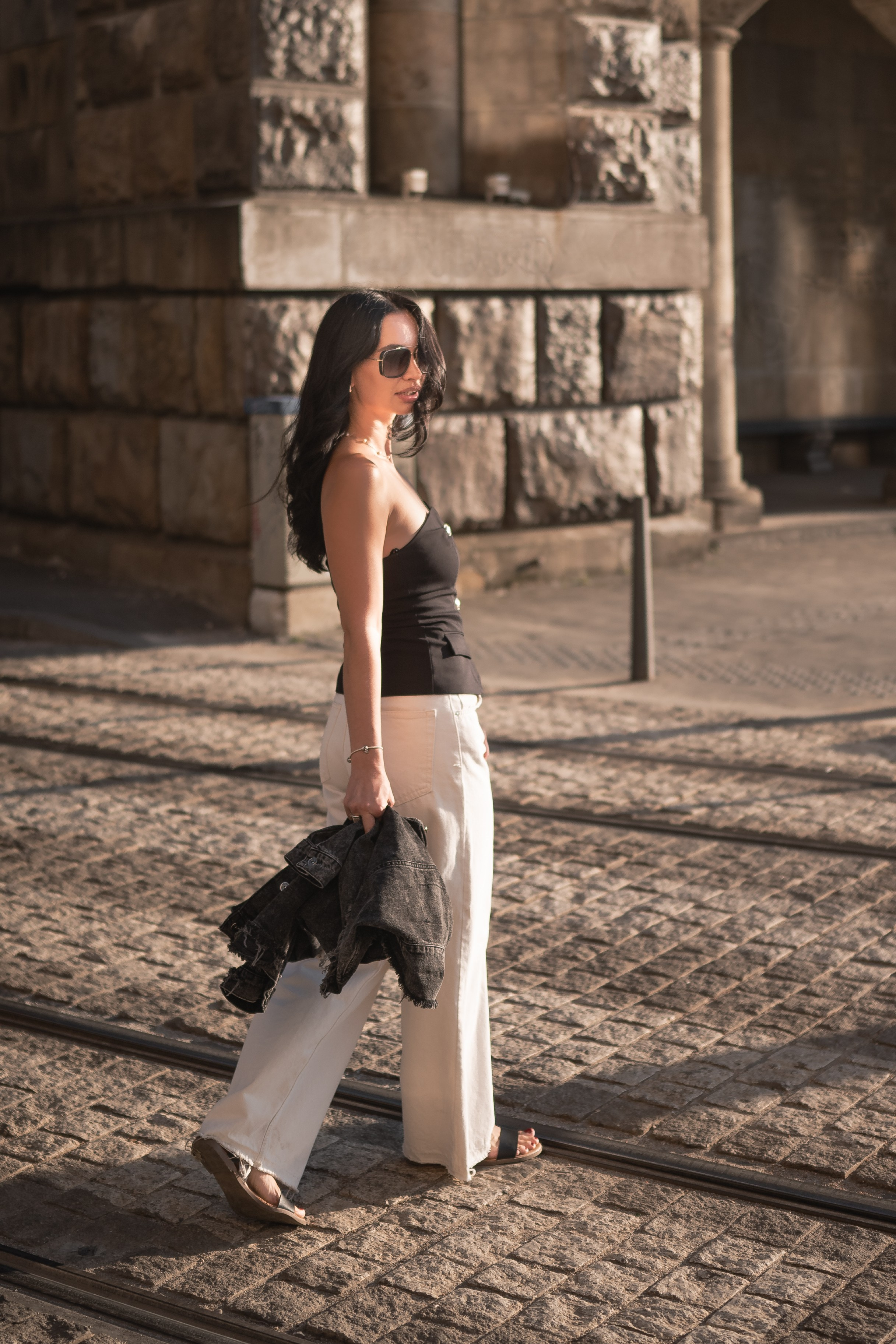 КОФЕ И ТРАМВАИ. Фотограф в Белграде Чугреева Елена