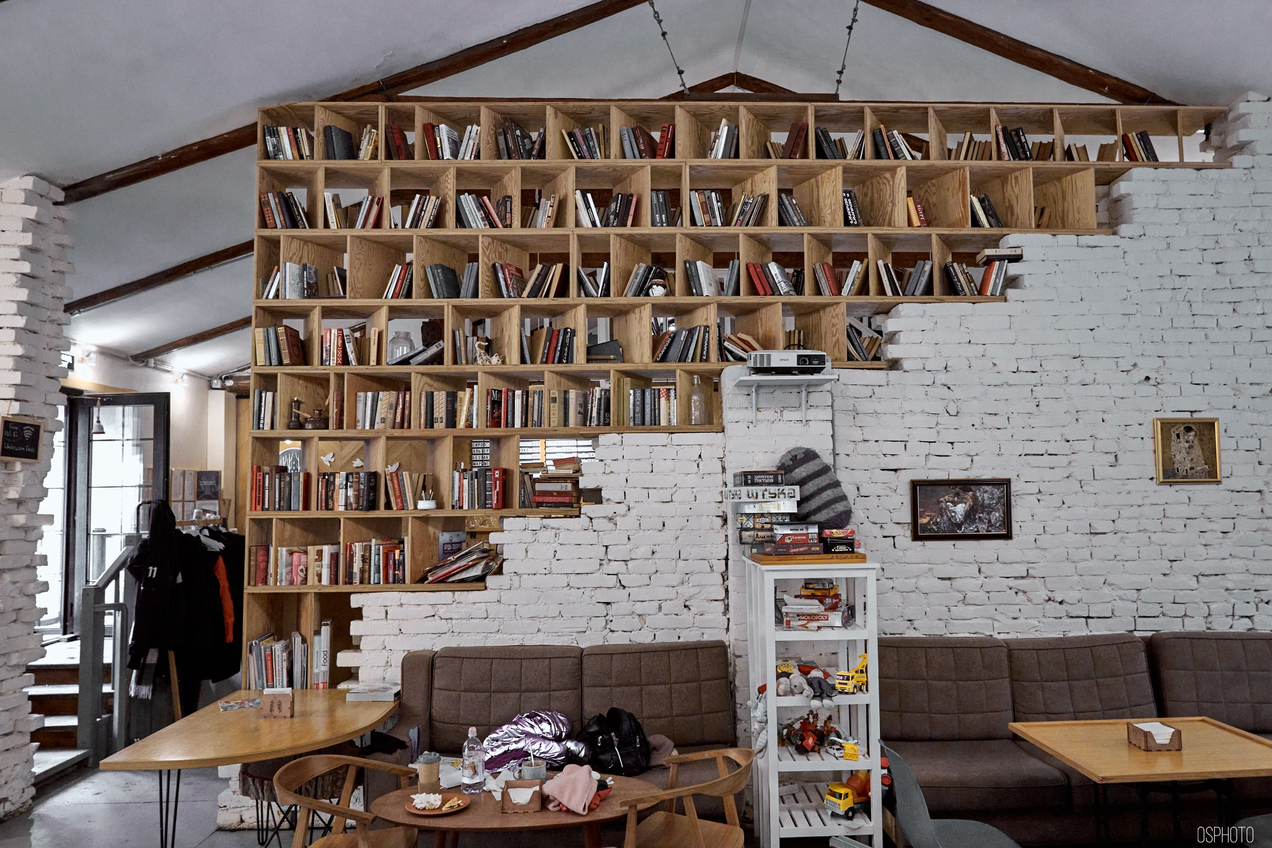 «Иду лесом». Кофе лофт в Братцево. Фотографъ Сергѣевъ. Поймать мгновеніе