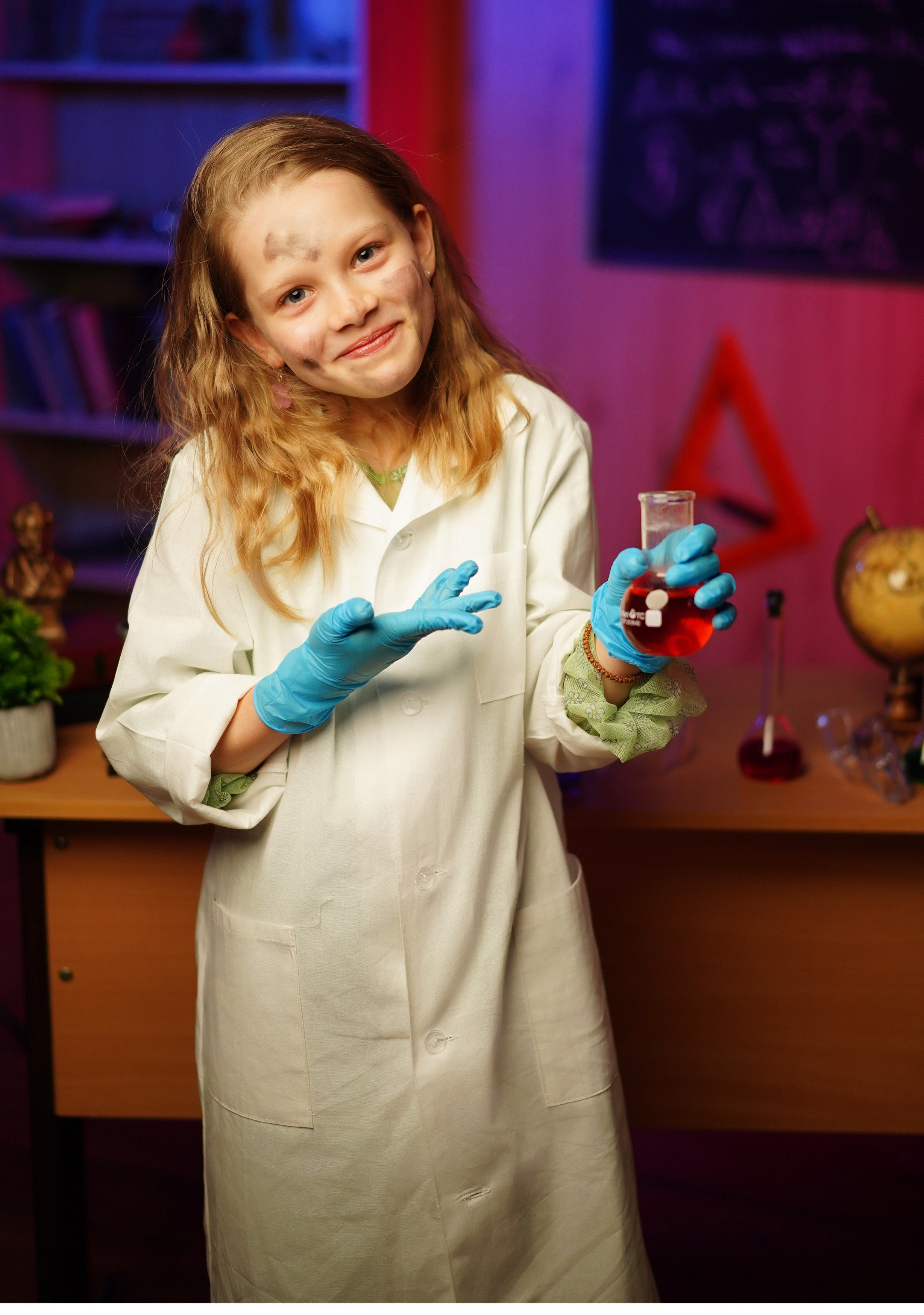 Фотосессия в стиле «Химики». GOTRA — выпускные альбомы в Тюмени