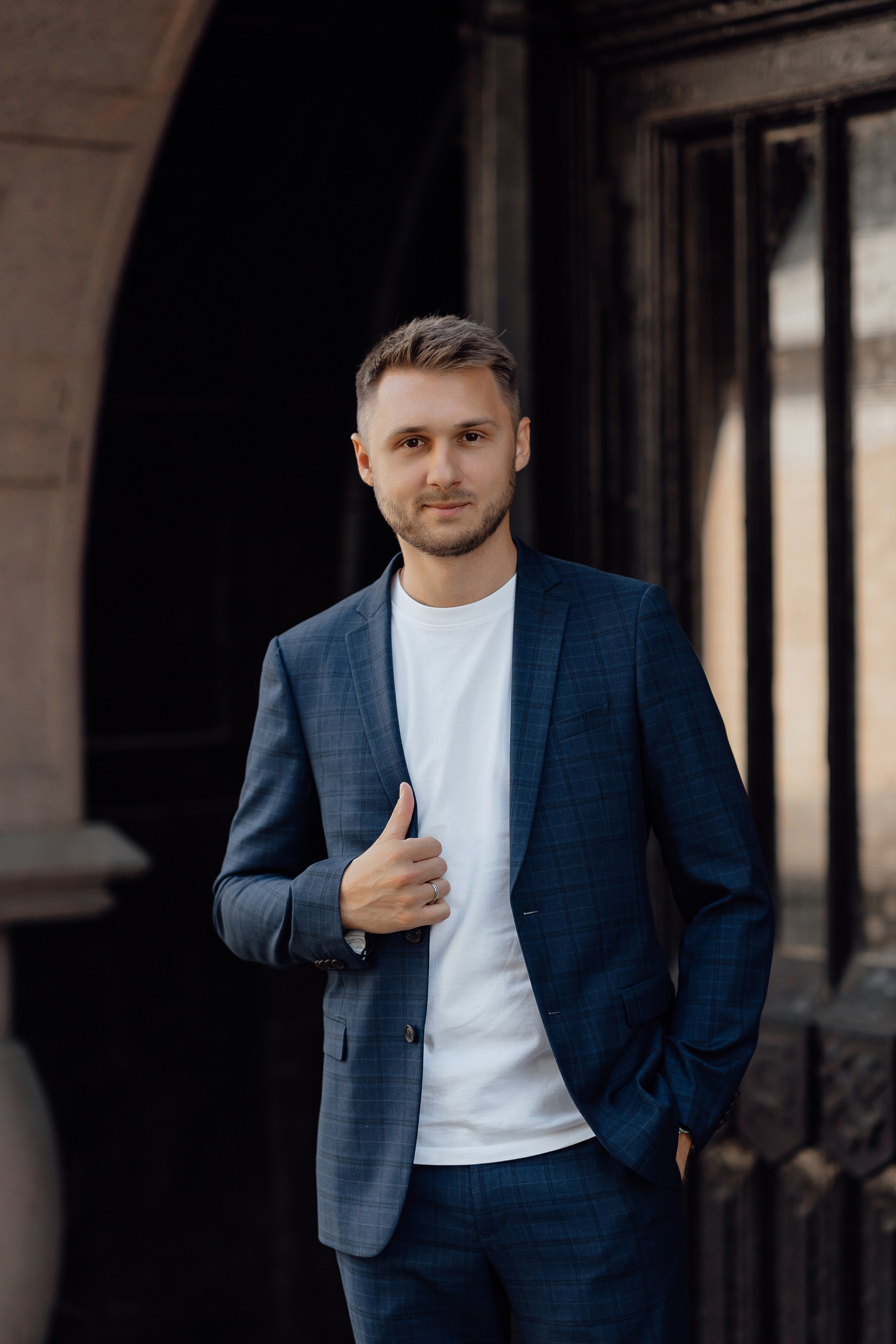 Свадебная прогулка в Москве. Свадебный фотограф в Москве Дарья Олендарёва