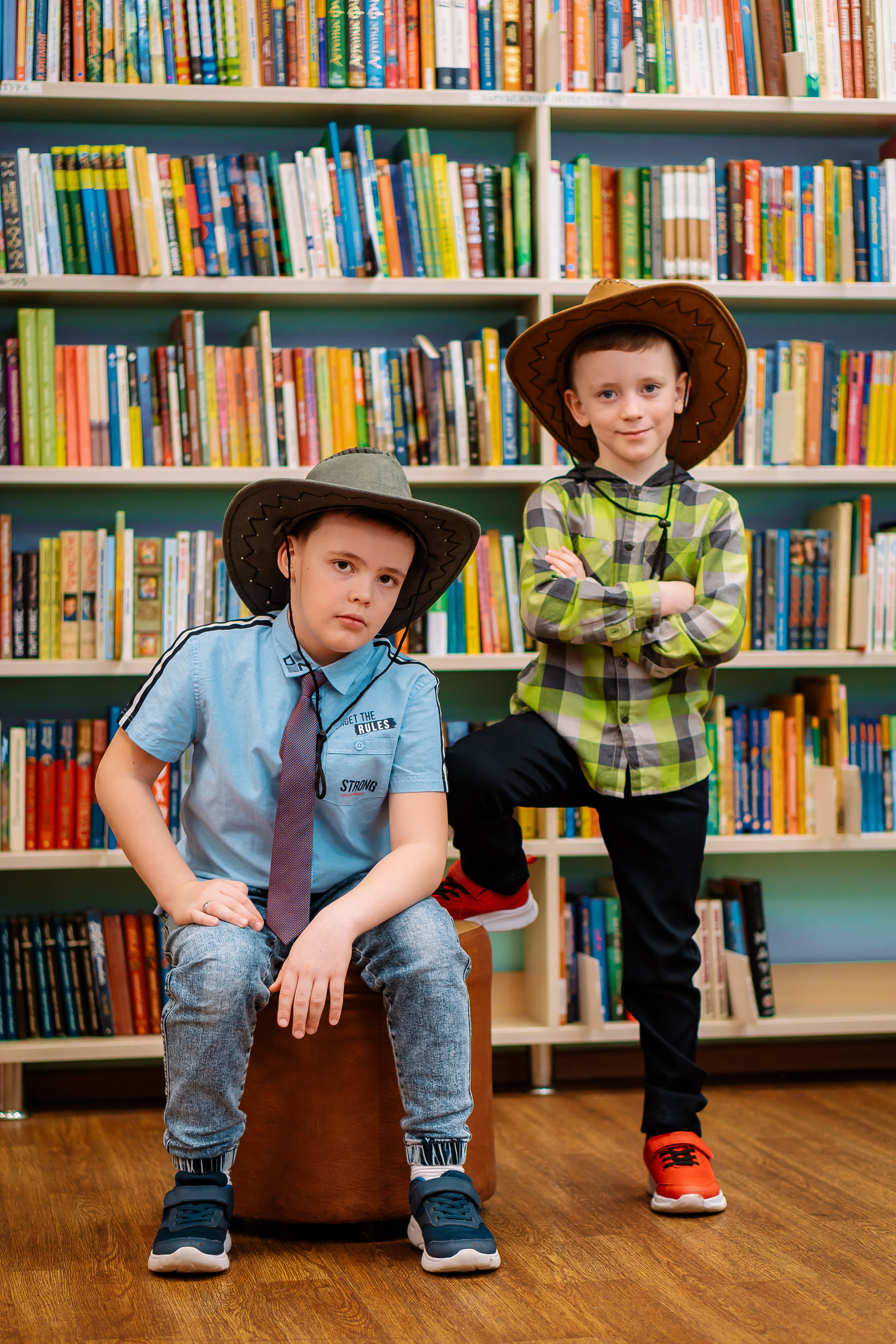 Выпускные альбомы для детского сада. Выпускной альбом в Москве и Домодедово Вышка Школьный фотограф