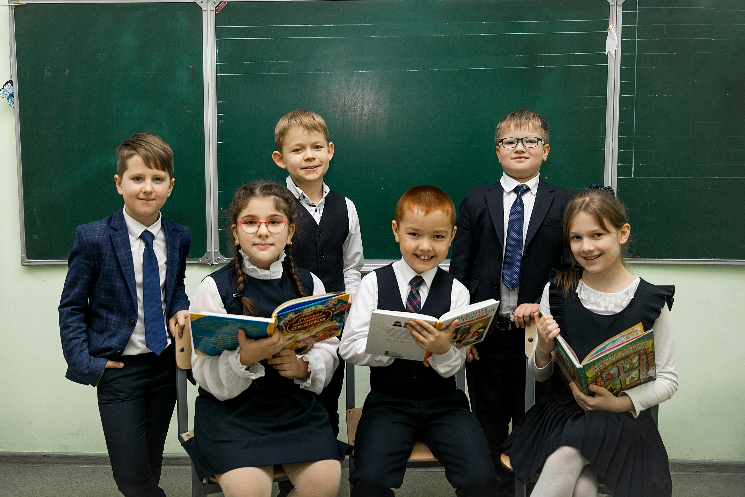 Цены для 1-3 классов. Выпускной альбом в Москве и Домодедово Вышка Школьный фотограф