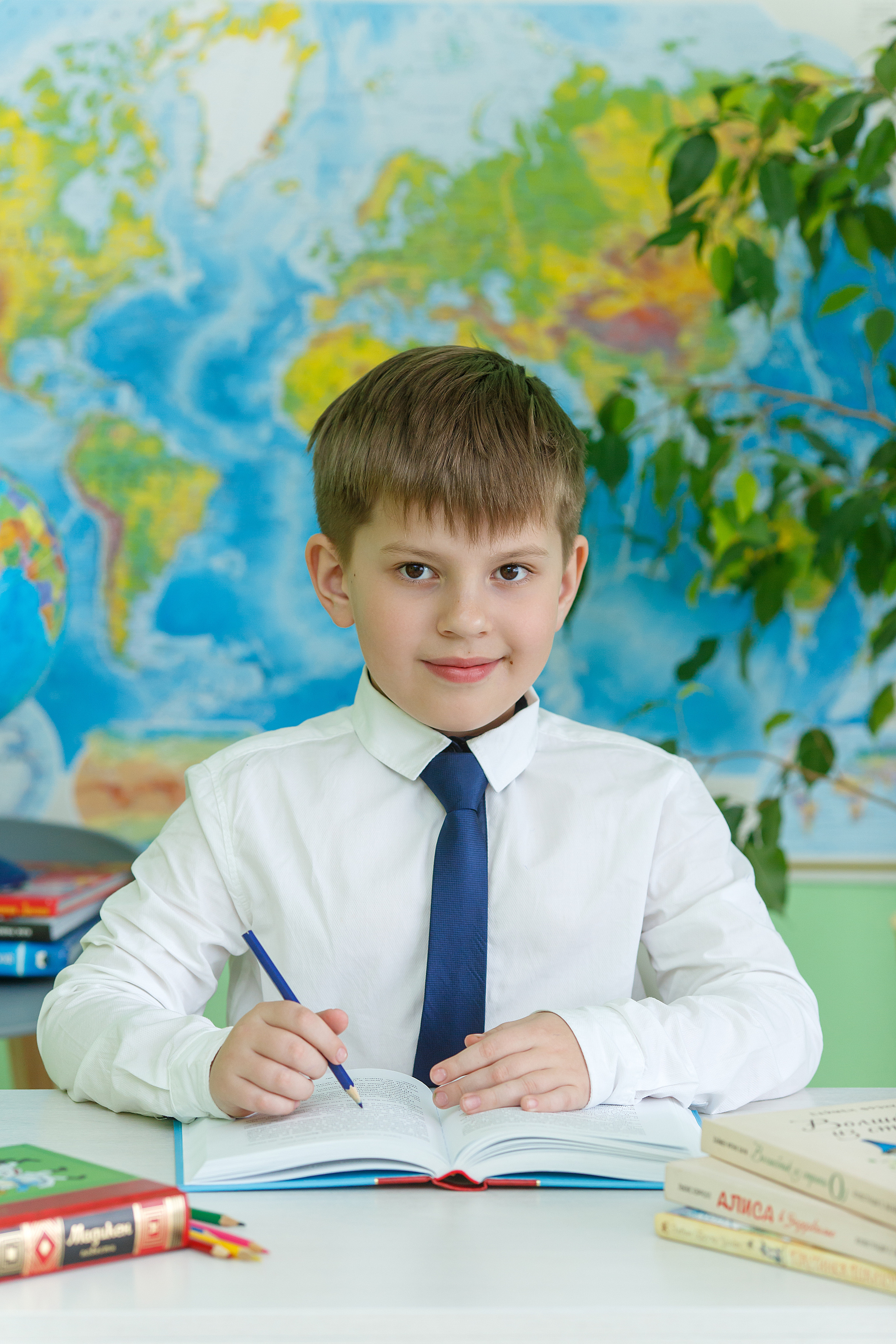 Цены для 1-3 классов. Выпускной альбом в Москве и Домодедово Вышка Школьный фотограф