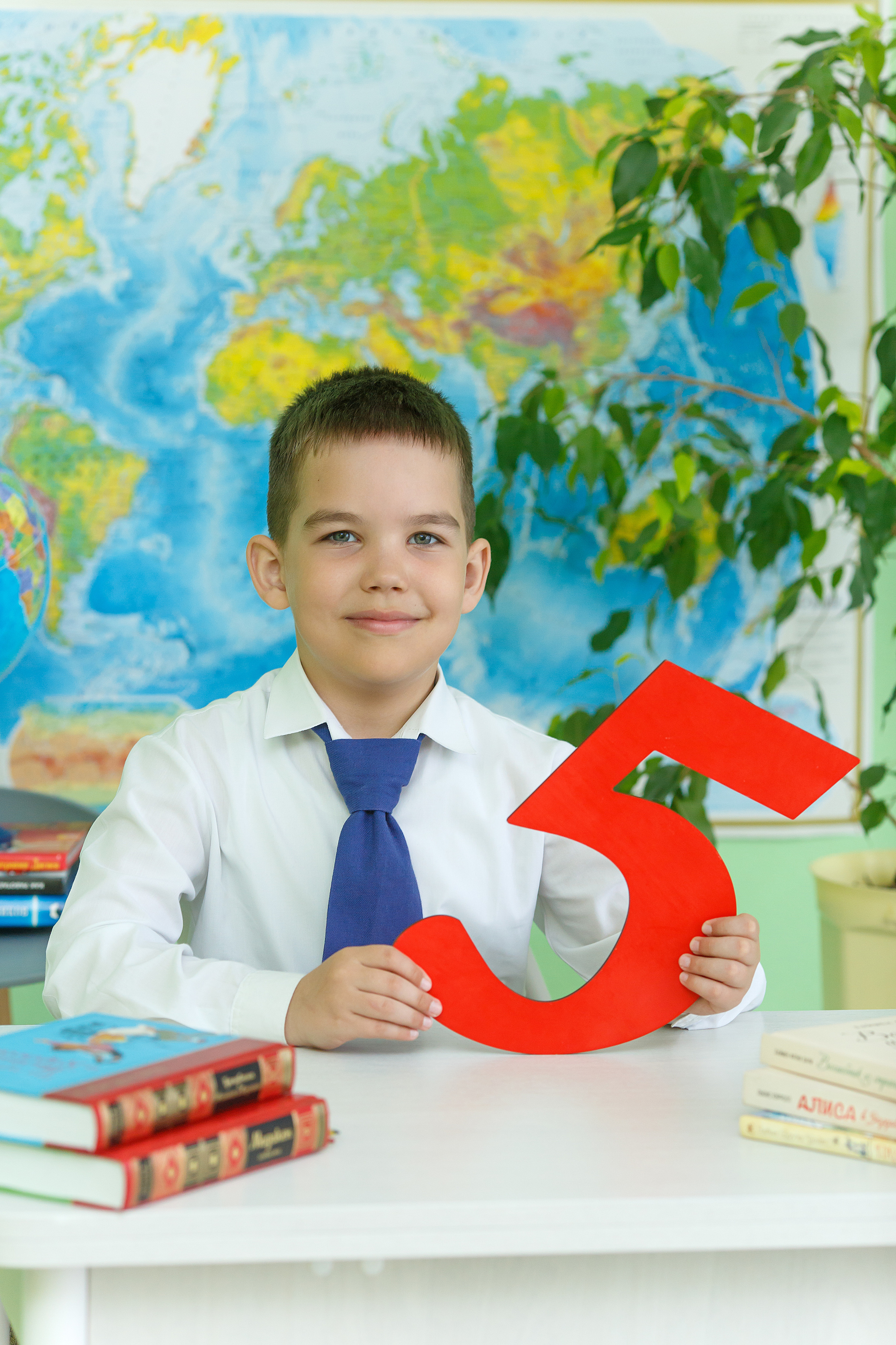 Цены для 1-3 классов. Выпускной альбом в Москве и Домодедово Вышка Школьный фотограф