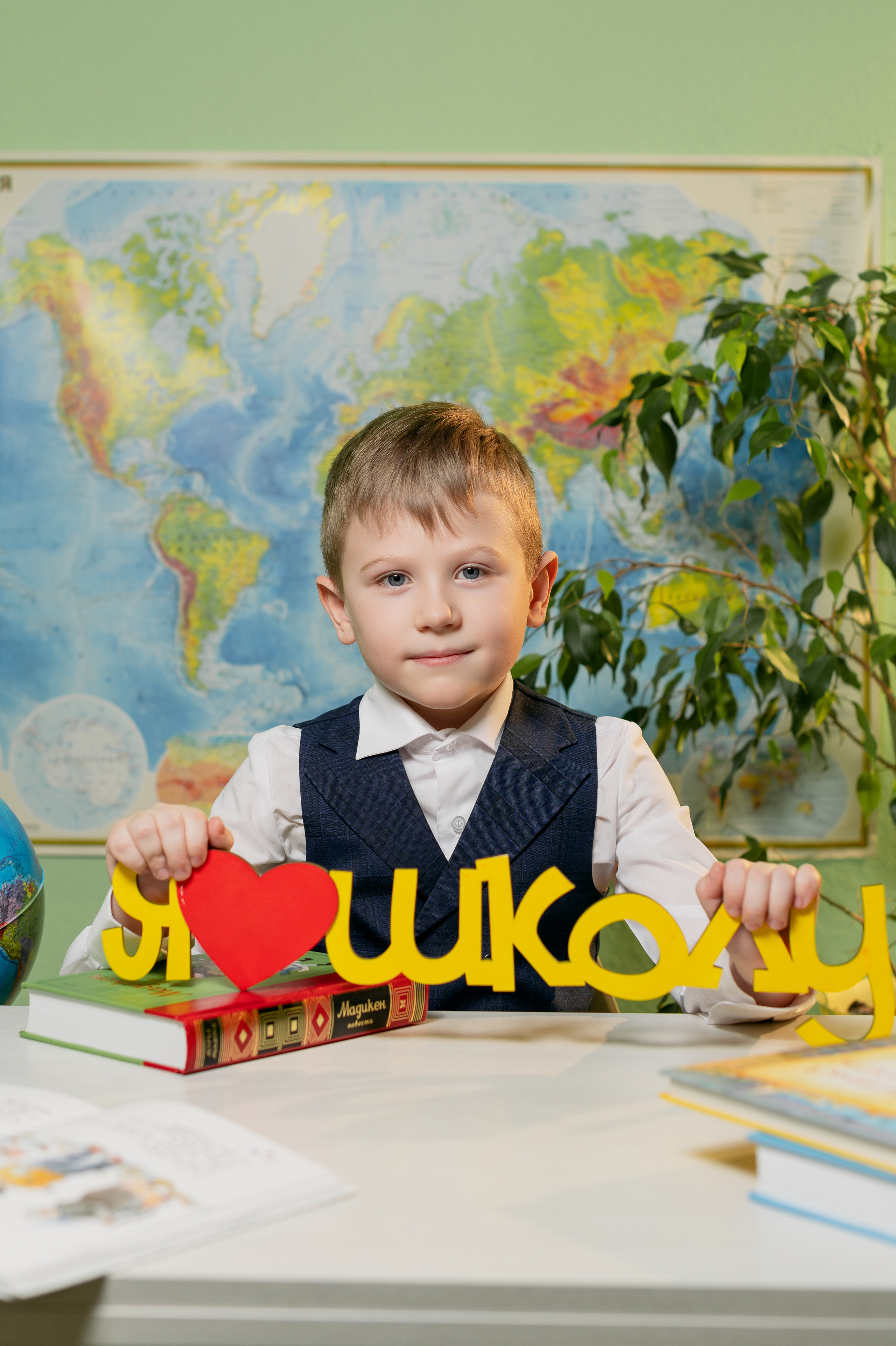 Цены для 1-3 классов. Выпускной альбом в Москве и Домодедово Вышка Школьный фотограф