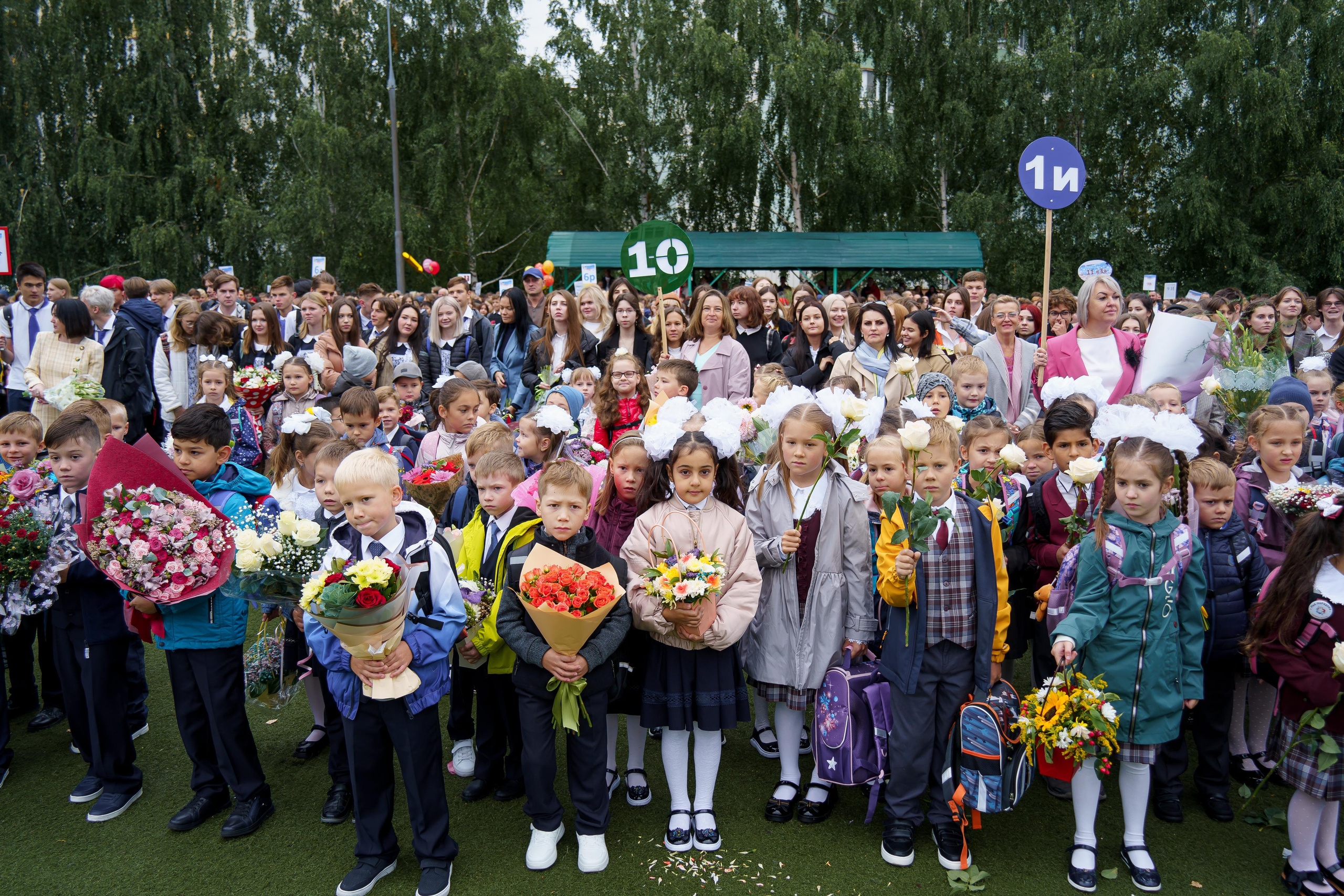 Цены для 1-3 классов. Выпускной альбом в Москве и Домодедово Вышка Школьный фотограф