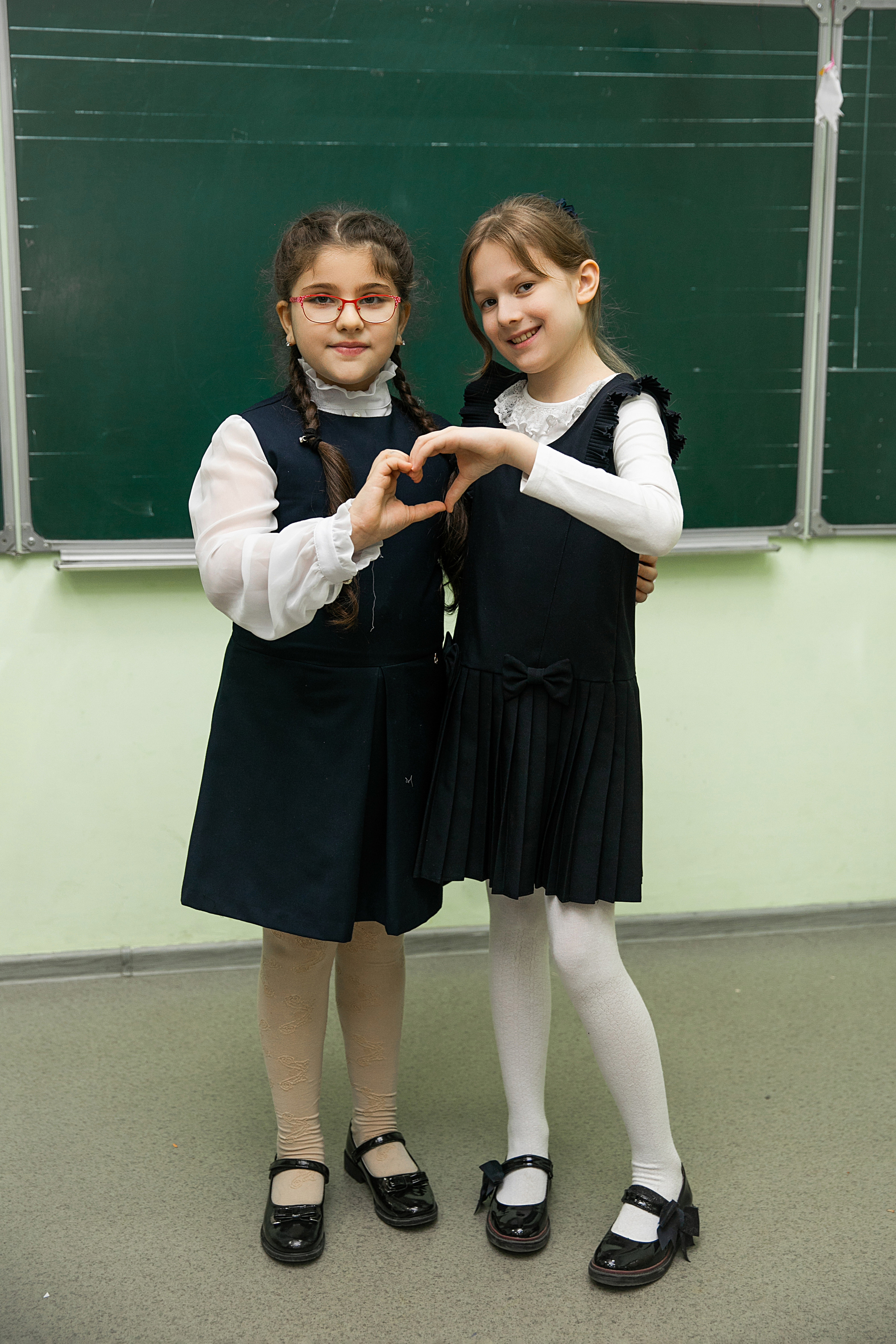 Цены для 1-3 классов. Выпускной альбом в Москве и Домодедово Вышка Школьный фотограф