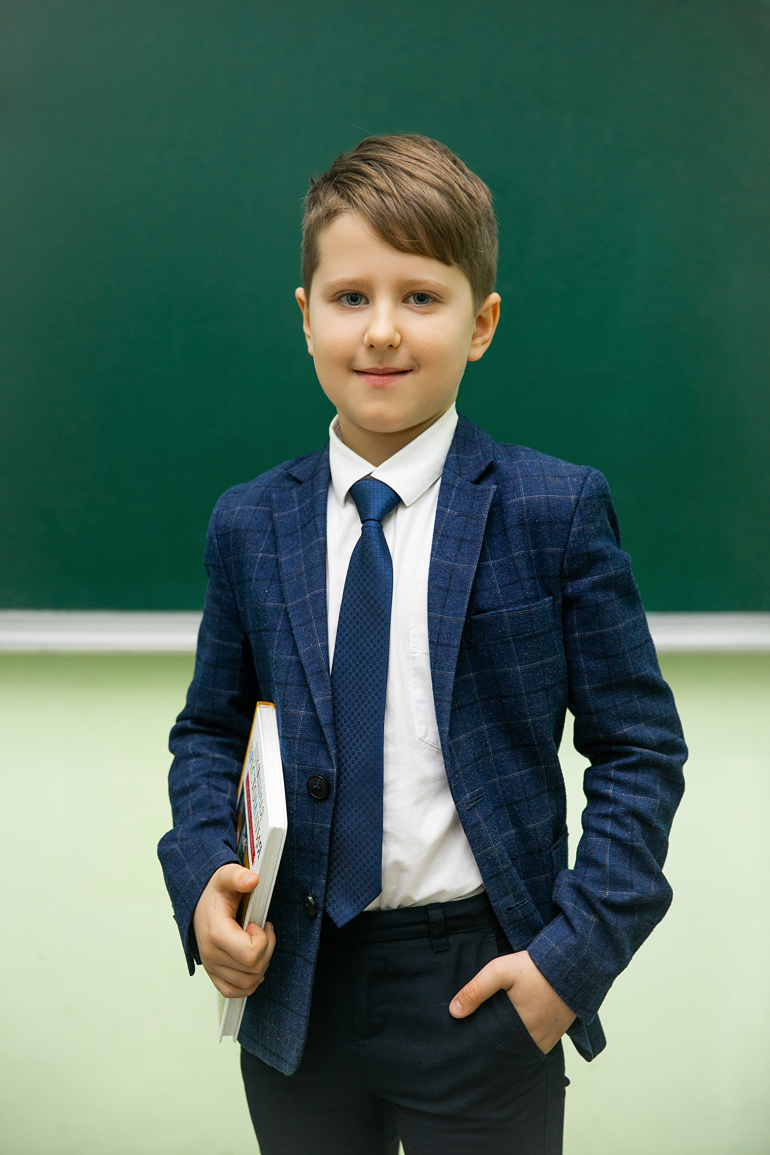 Цены для 1-3 классов. Выпускной альбом в Москве и Домодедово Вышка Школьный фотограф