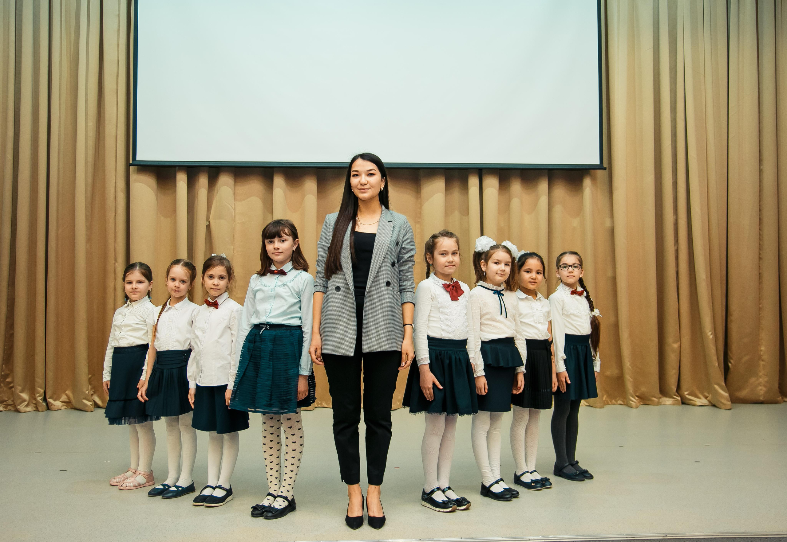 Цены для 1-3 классов. Выпускной альбом в Москве и Домодедово Вышка Школьный фотограф