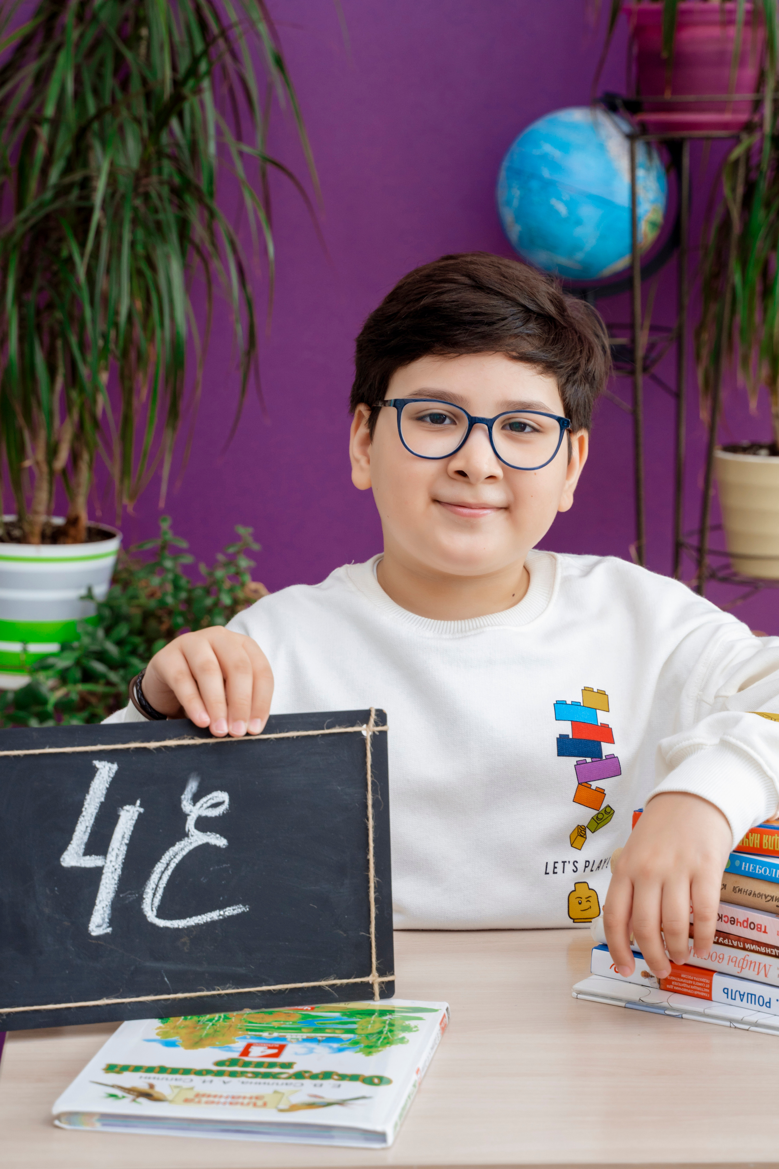 Цена на выпускные альбомы 4 класса. Выпускной альбом в Москве и Домодедово Вышка Школьный фотограф