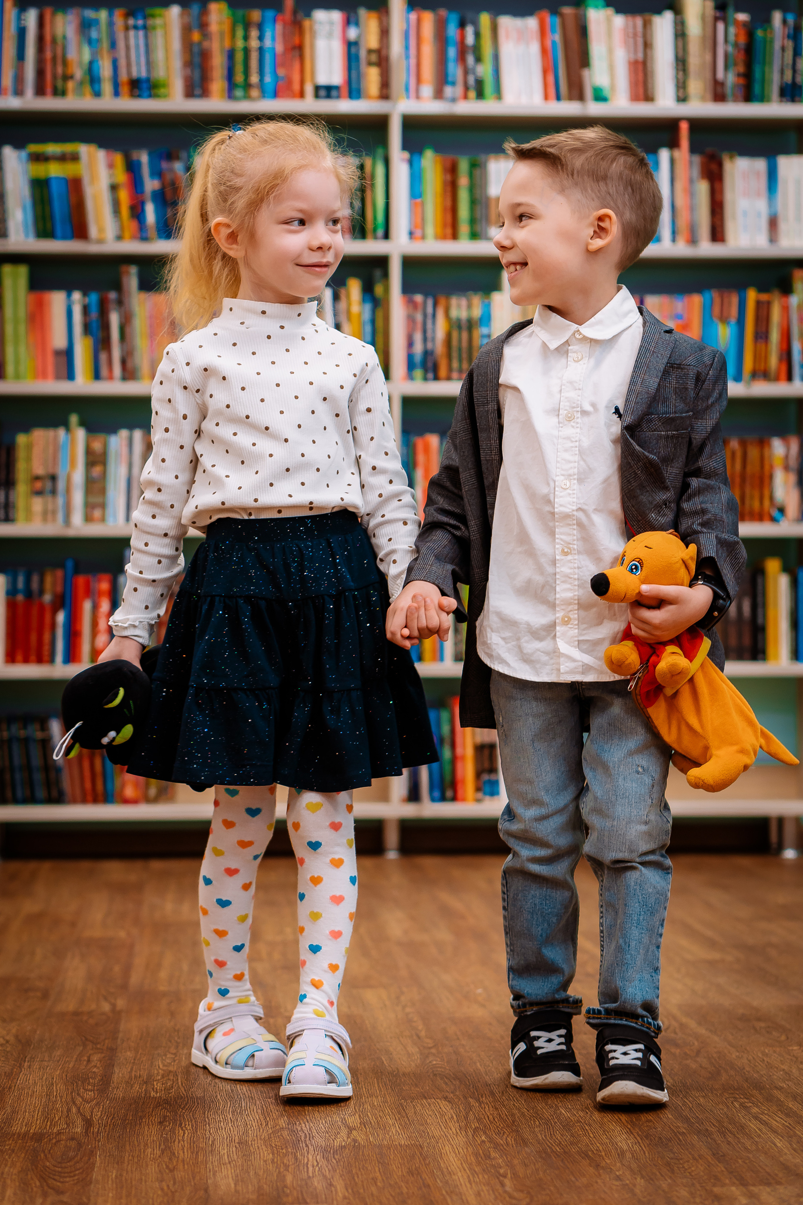 Выпускные альбомы для детского сада. Выпускной альбом в Москве и Домодедово Вышка Школьный фотограф