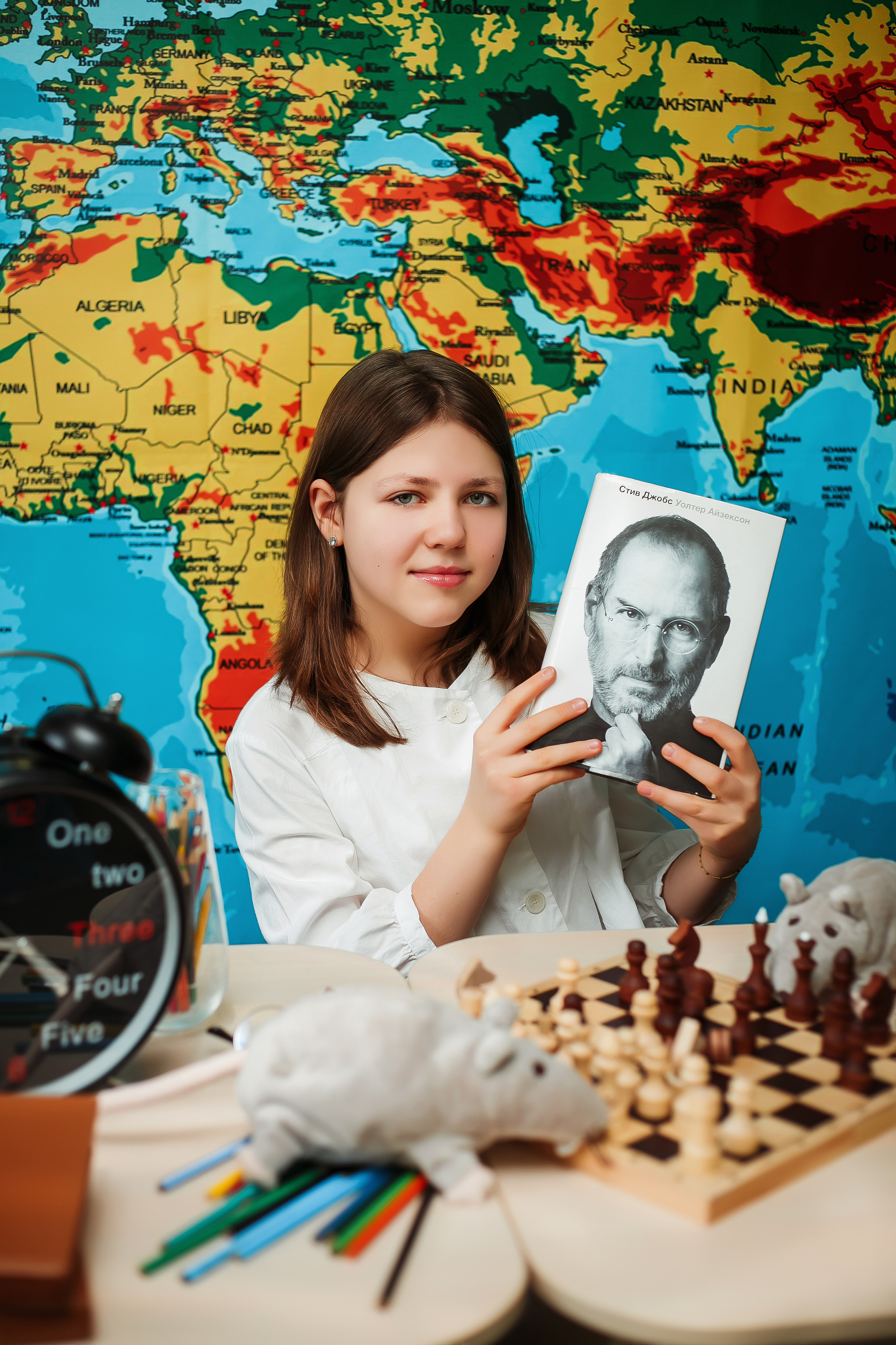 Цена на выпускные альбомы 4 класса. Выпускной альбом в Москве и Домодедово Вышка Школьный фотограф