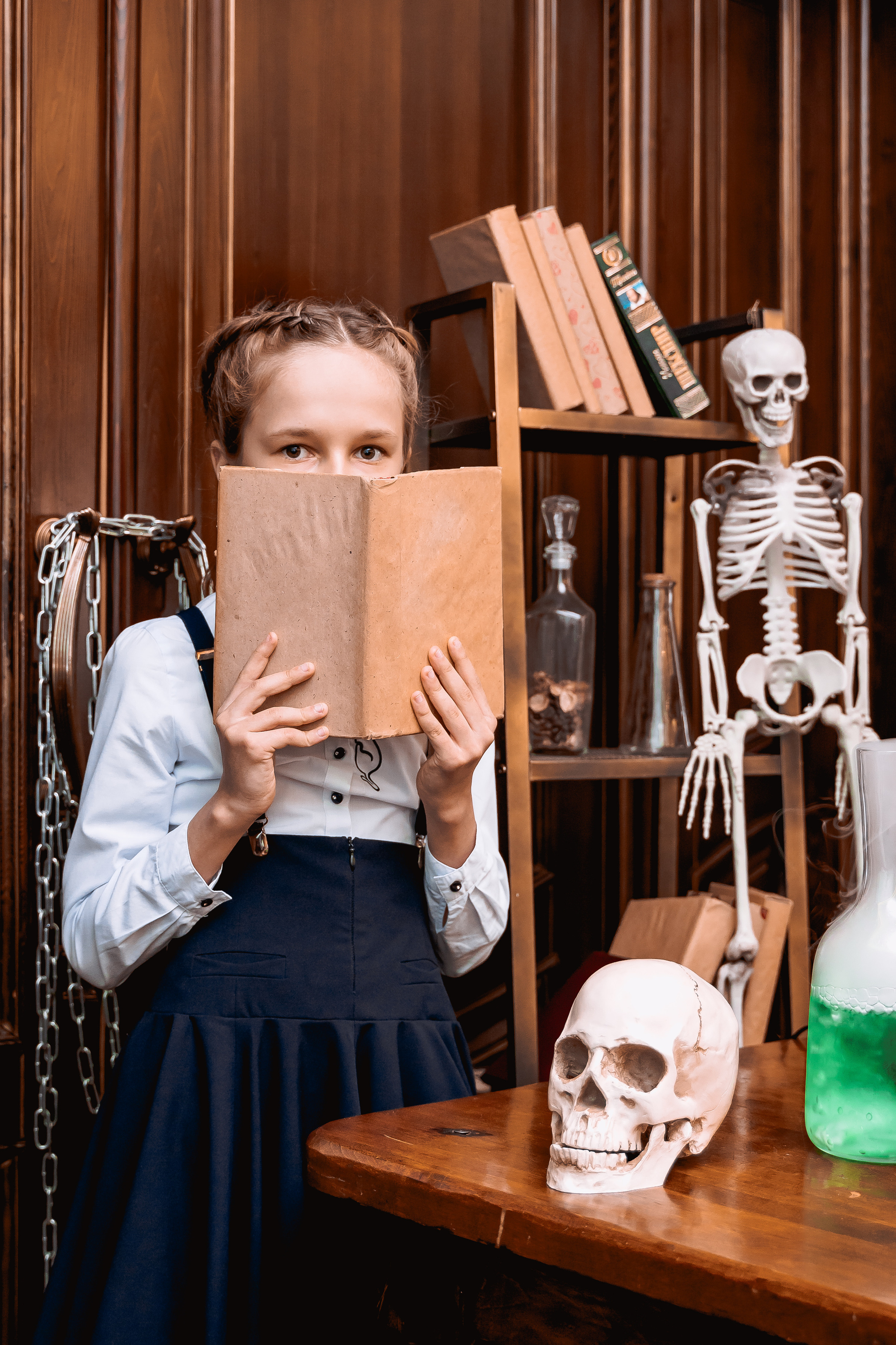 Цена на выпускные альбомы 4 класса. Выпускной альбом в Москве и Домодедово Вышка Школьный фотограф