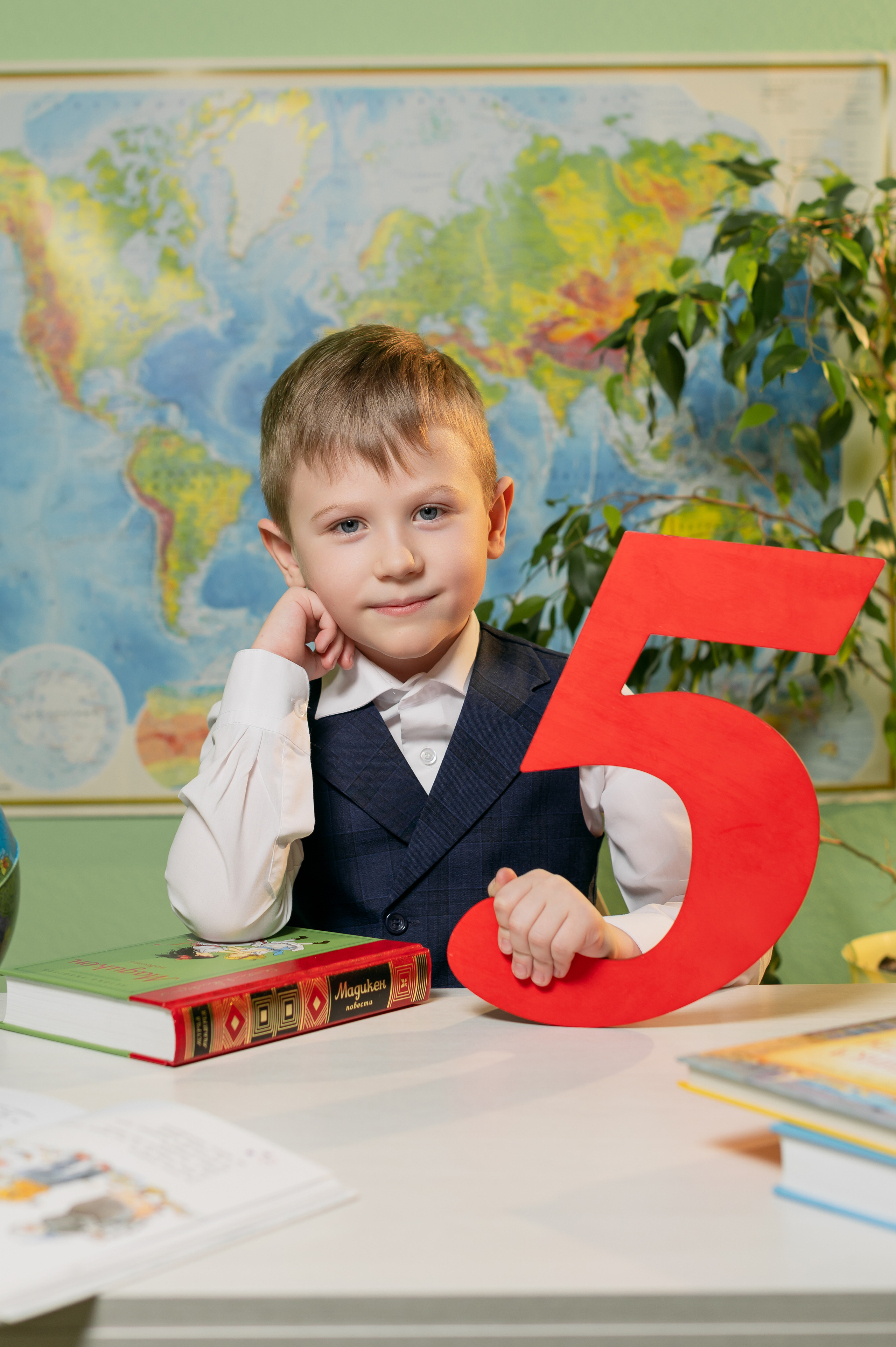 Цены для 1-3 классов. Выпускной альбом в Москве и Домодедово Вышка Школьный фотограф