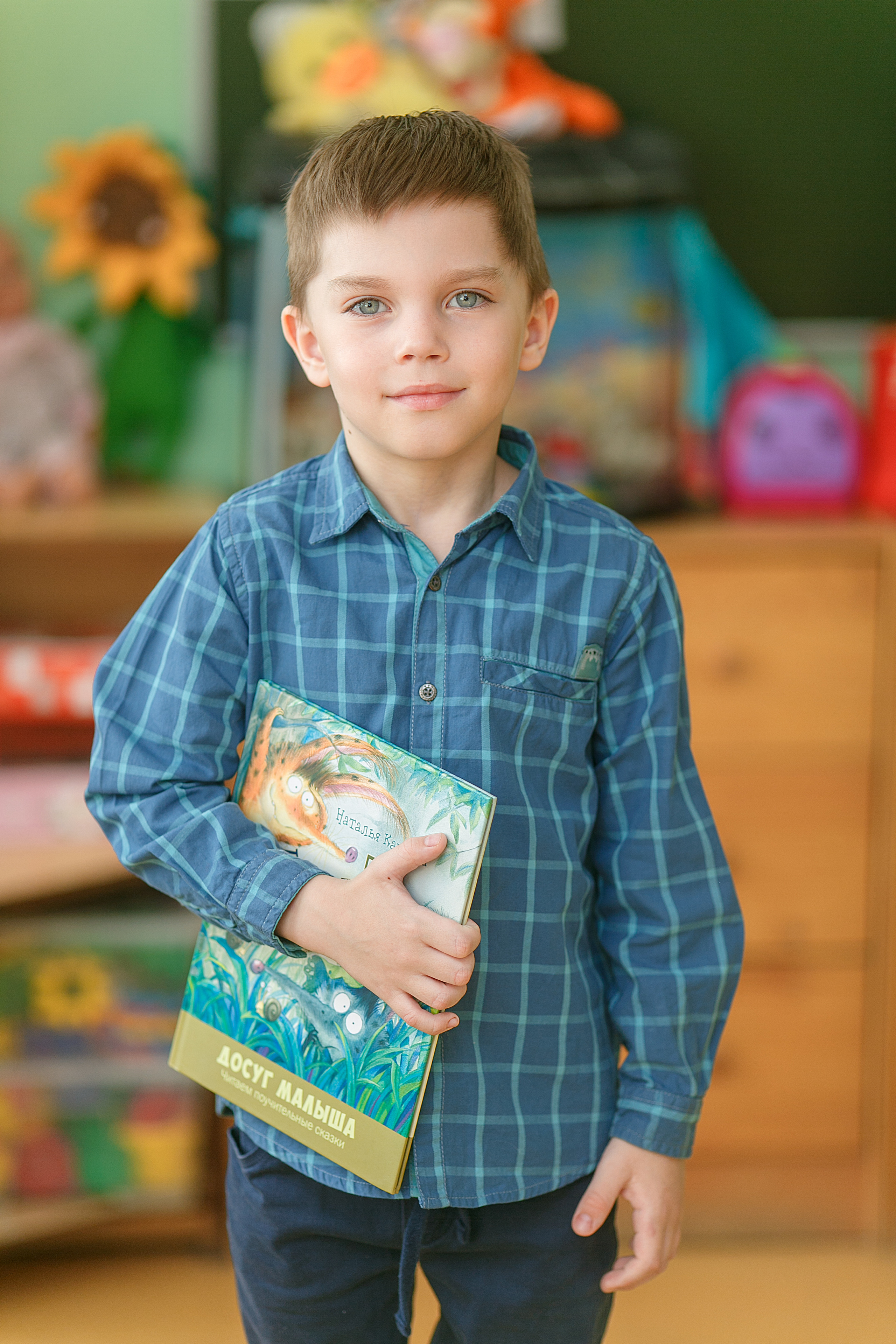 Выпускные альбомы для детского сада. Выпускной альбом в Москве и Домодедово Вышка Школьный фотограф