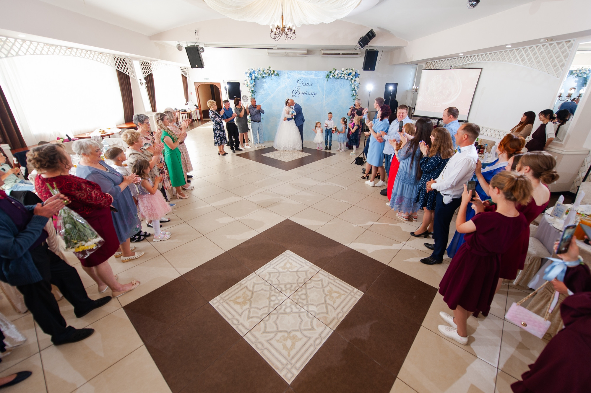 Первая свадьба лета. Свадебный и семейный фотограф в Омске Мормулев Михаил
