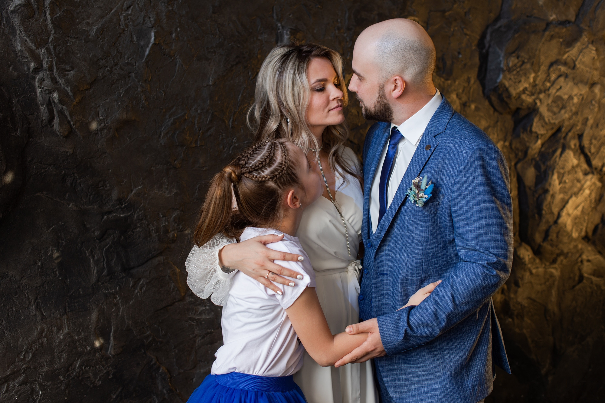 Предсвадебная свадебная студия. Свадебный и семейный фотограф в Омске Мормулев Михаил