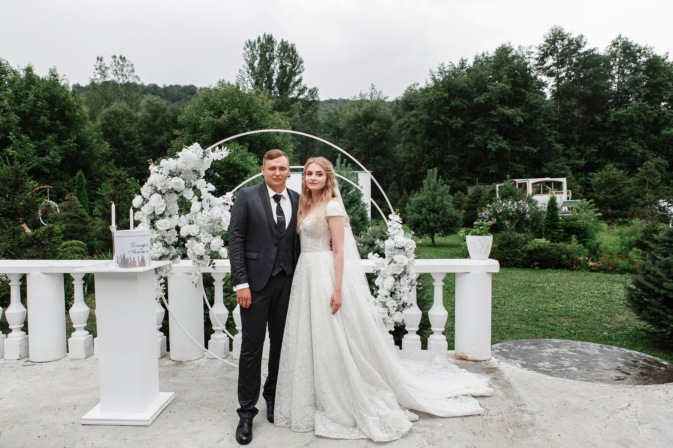 Свадебная фотосессия в Замке Климовский. Дмитрий Шевченко свадебное фото в г. Краснодар — Армавир — Лабинск