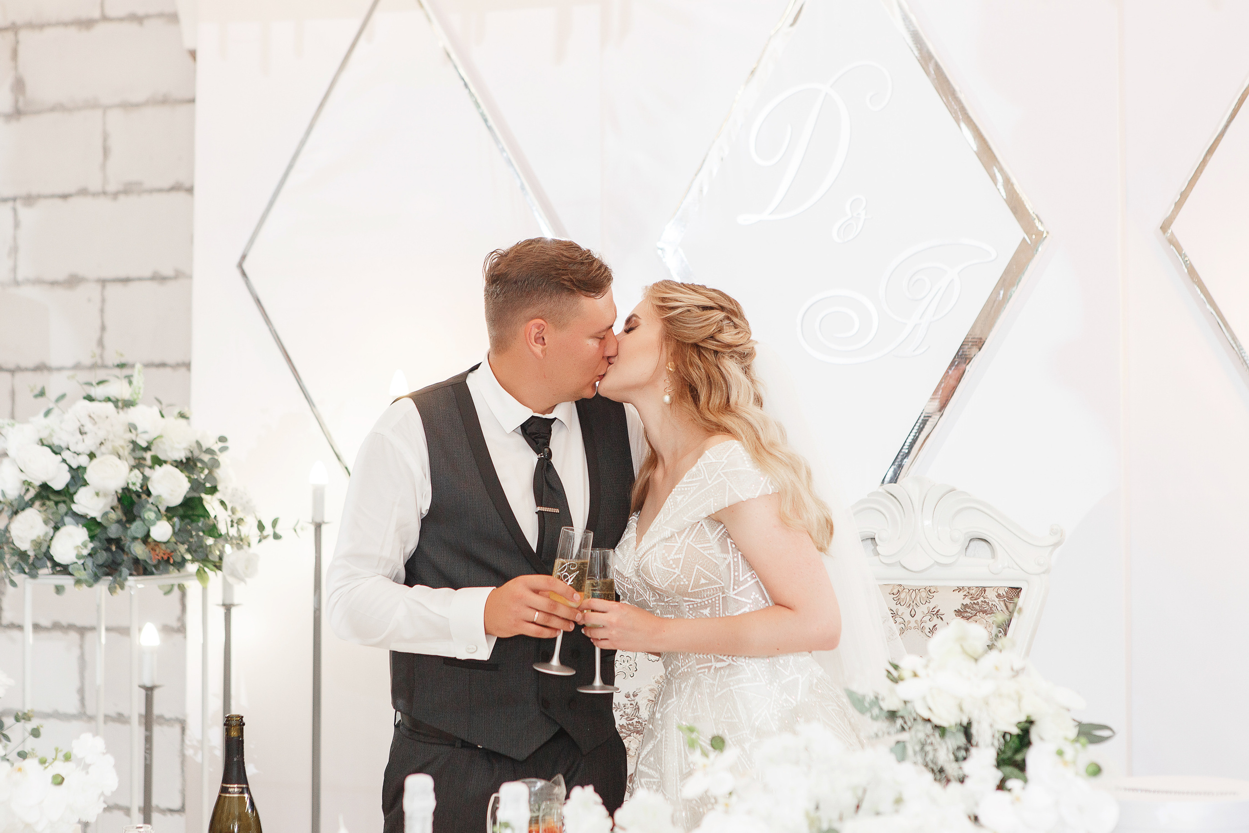 Свадебная фотосессия в Замке Климовский. Дмитрий Шевченко свадебное фото в г. Краснодар — Армавир — Лабинск