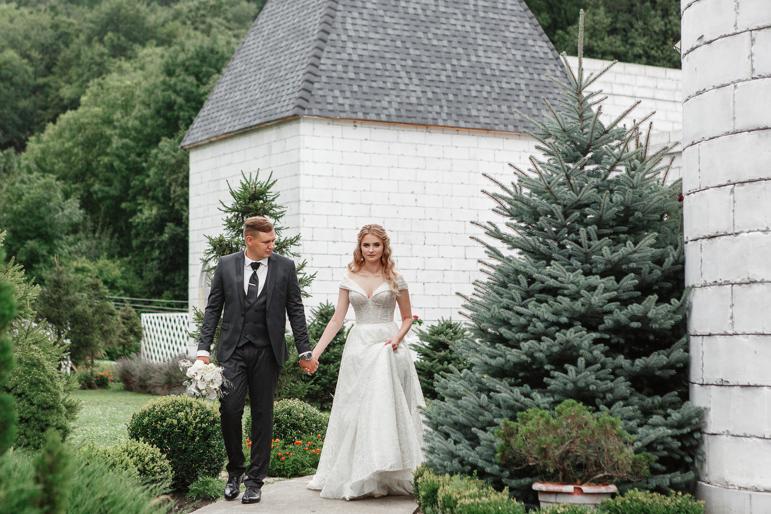 Свадебная фотосессия в Замке Климовский. Дмитрий Шевченко свадебное фото в г. Краснодар — Армавир — Лабинск