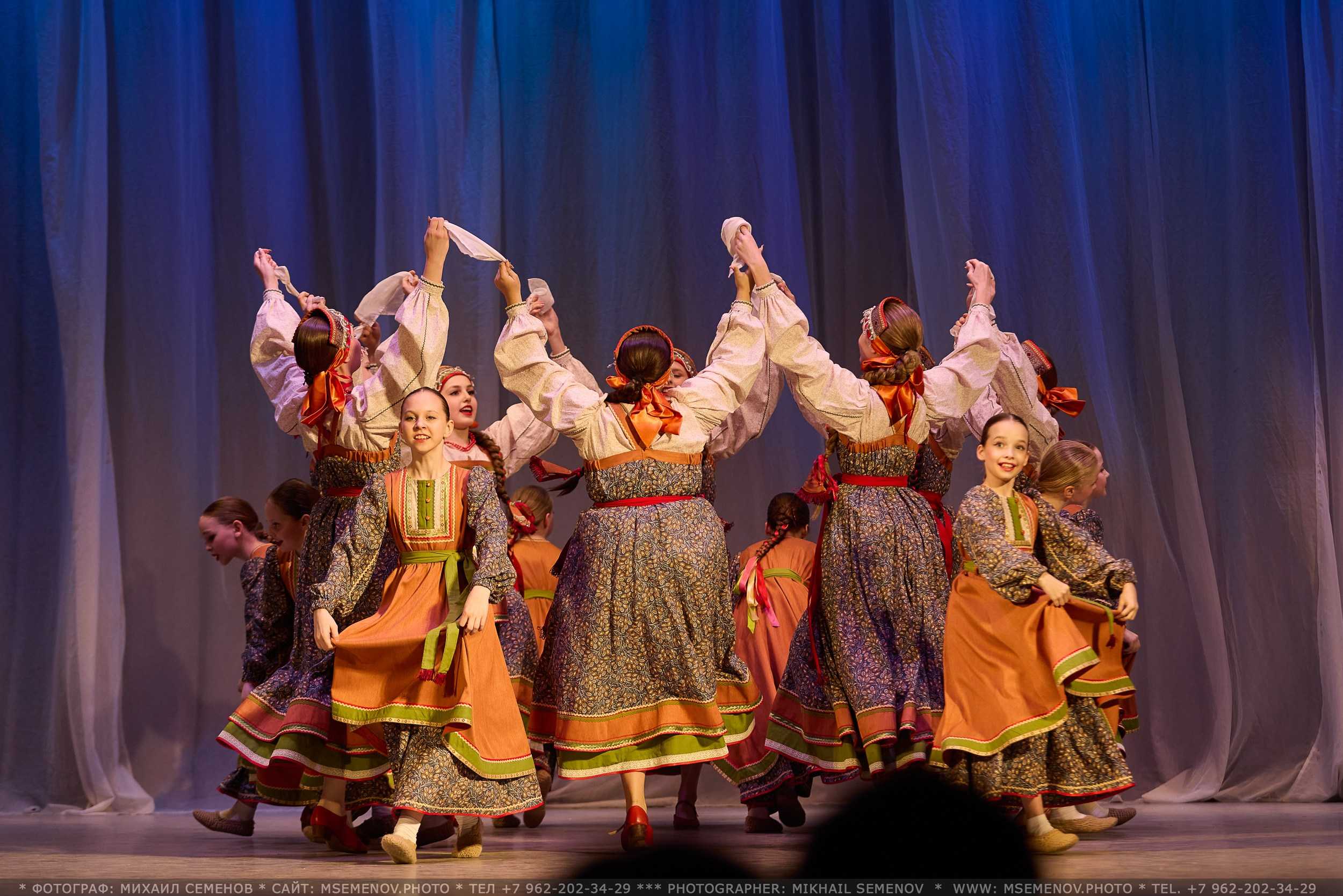 Фоторепортаж с Концерта «Волжанка» и «Задоринка»