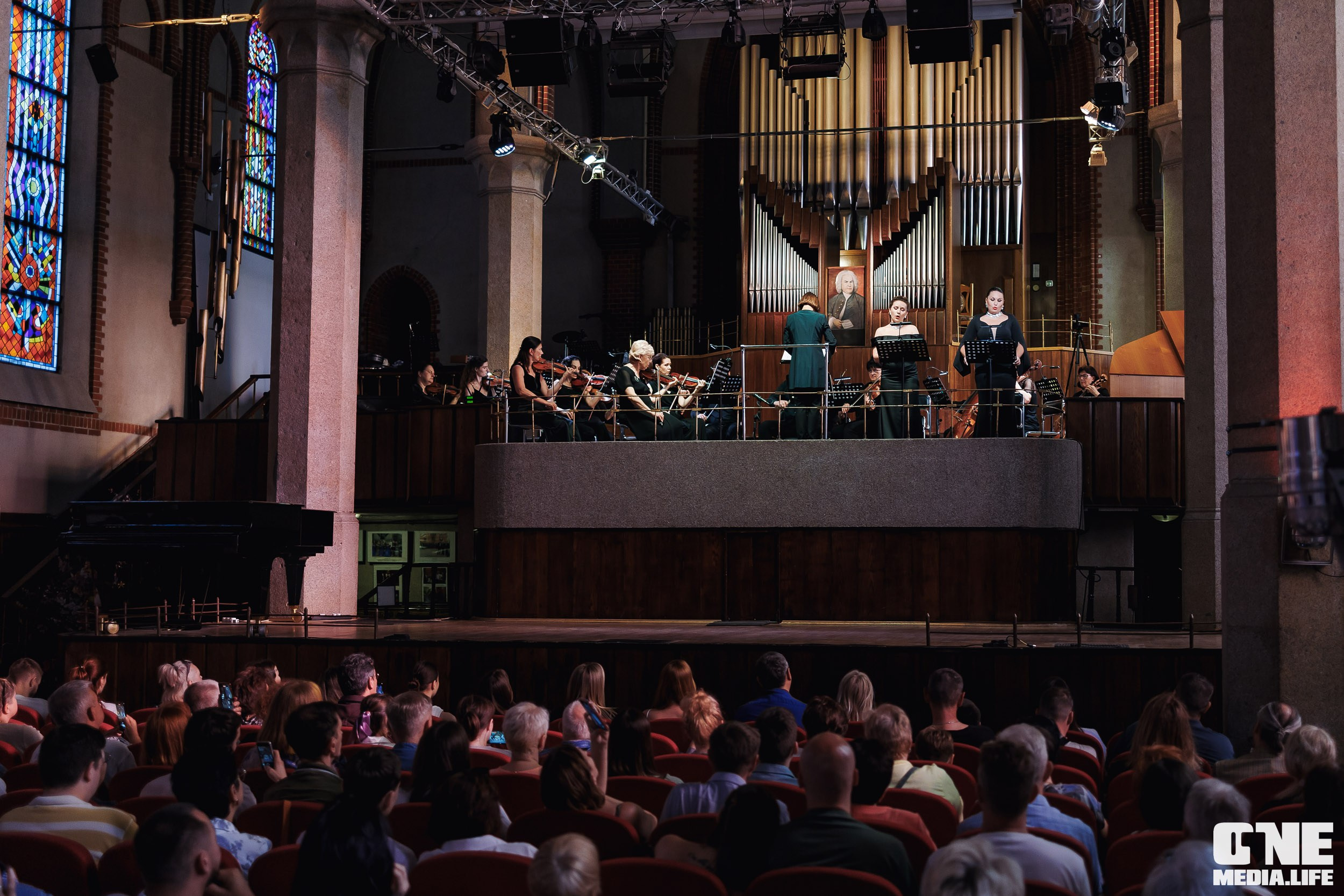 Фоторепортаж из Калининградской филармонии. One Media Life: фоторепортажи, фотоотчеты с мероприятий и заведений