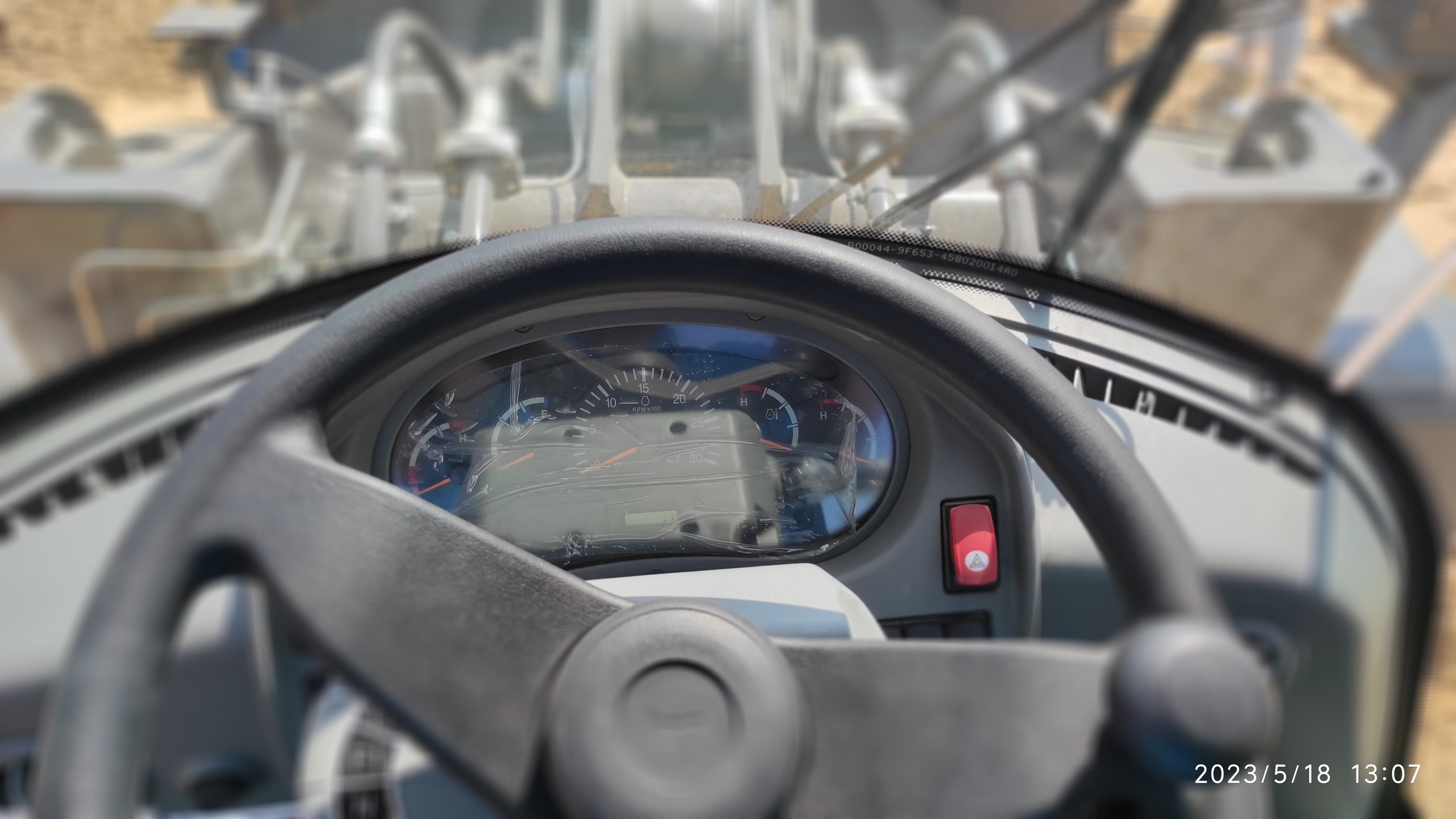 Фото фронт. погр. Weheavy WL856H. Продажа и обслуживание грузовой техники и спецтехники в г. Новосибирск компания СТИ