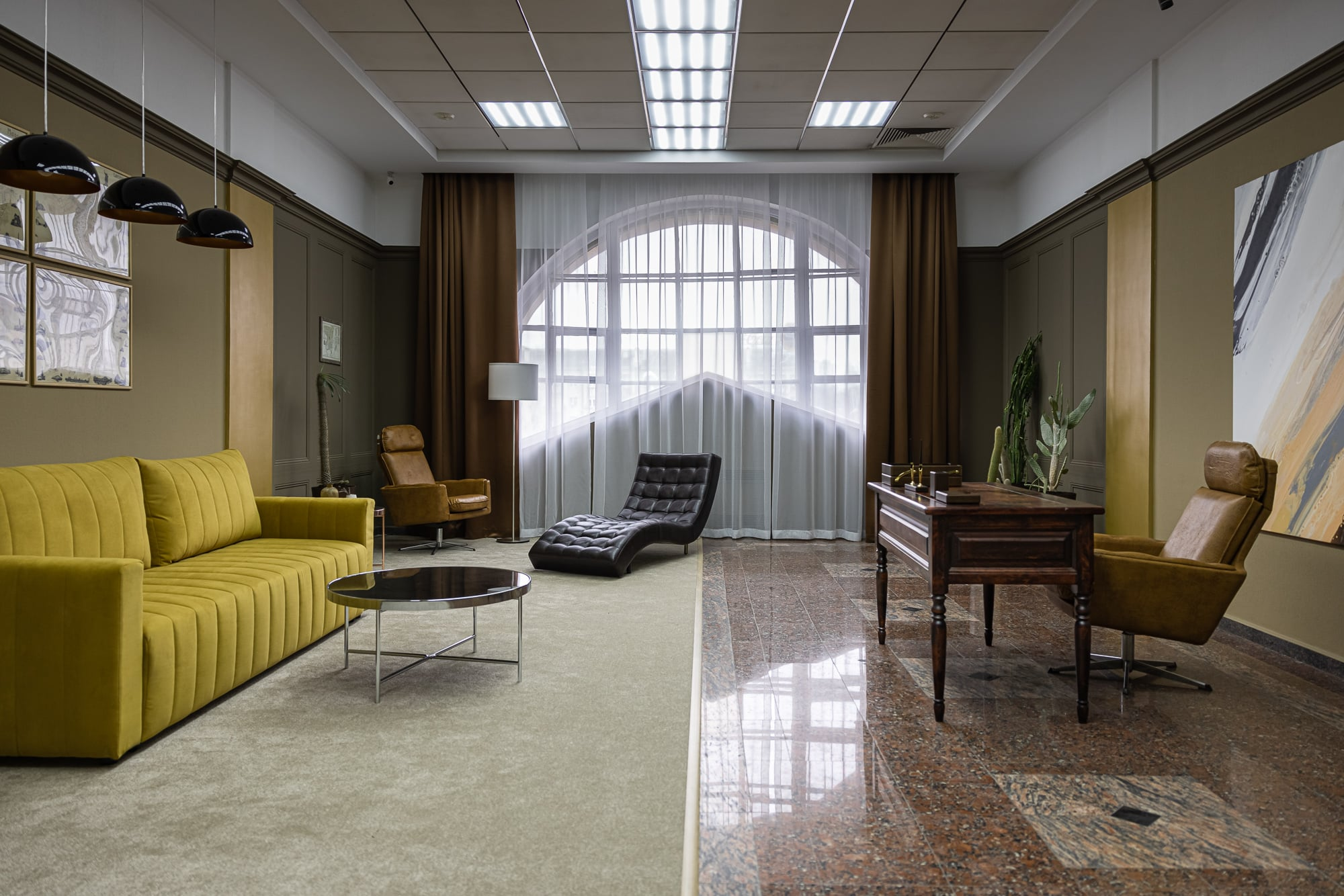 Photohub залы для съемки бизнес-контента. Фотограф в Минске Людмила Дутко