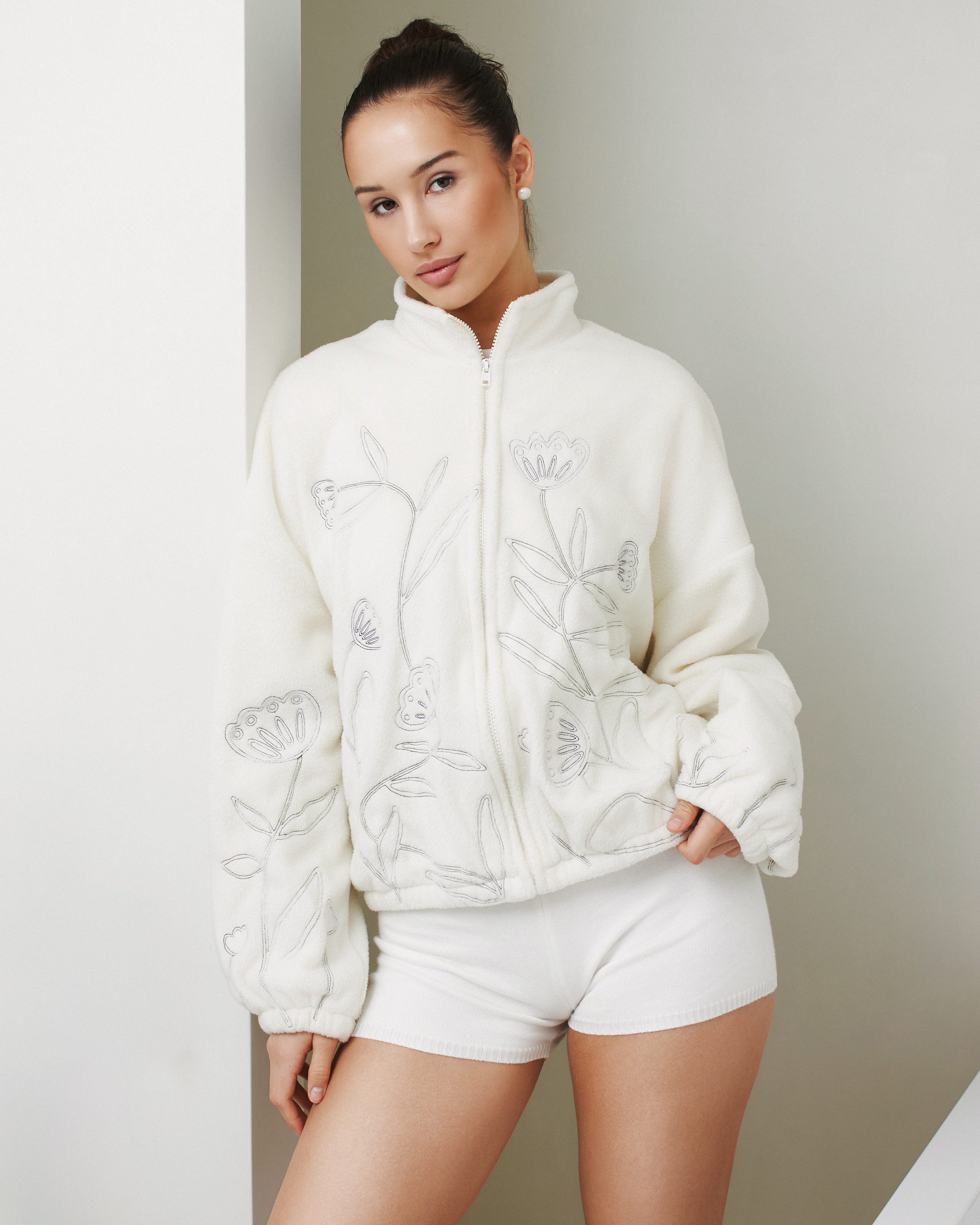 COMMERCIAL FOR BRANDS. VERONIKA TIKHOMIROVA | PHOTOGRAPHER