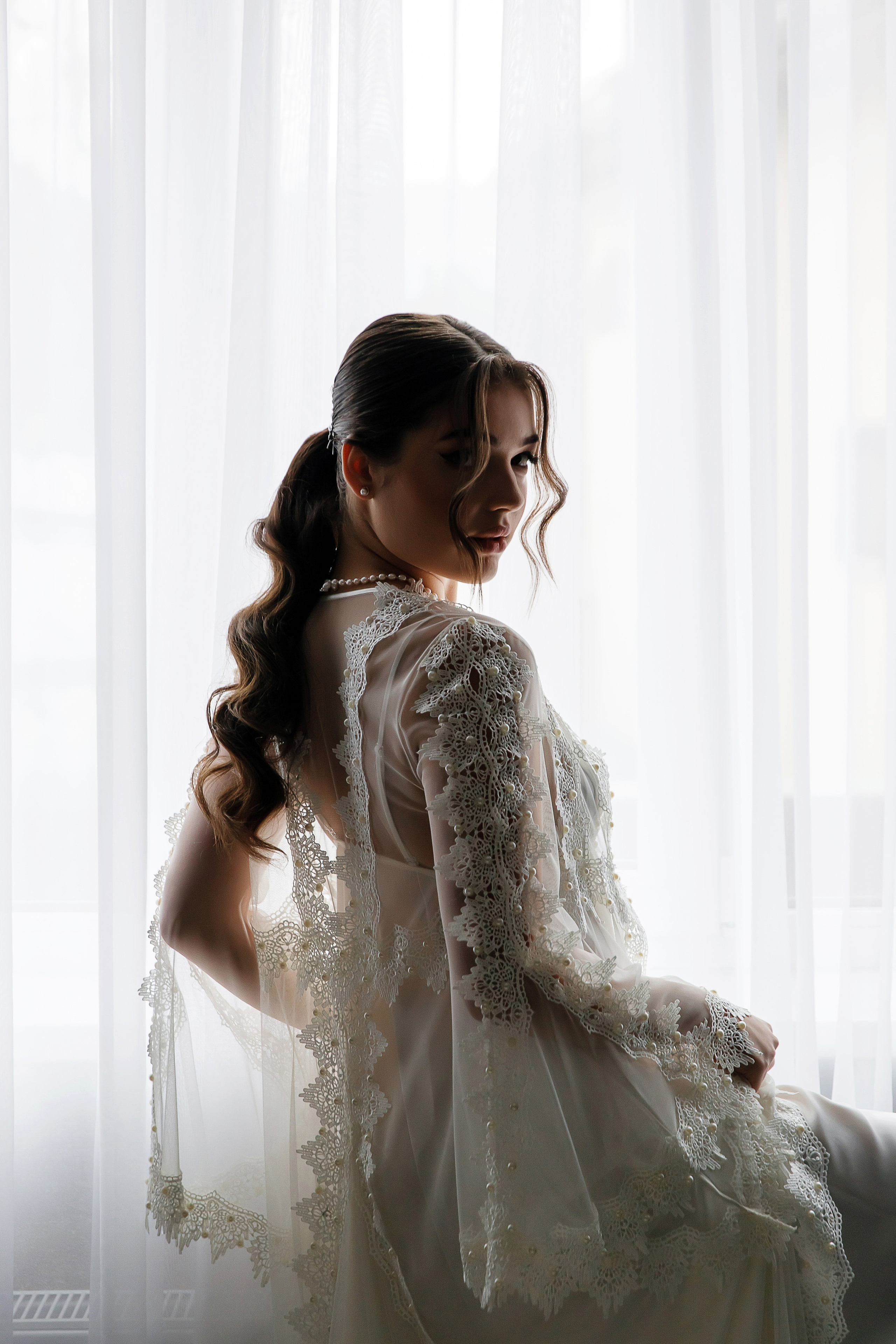 Сборы жениха и невесты и съемка в студии в г. Лабинске. Дмитрий Шевченко свадебное фото в г. Краснодар — Армавир — Лабинск