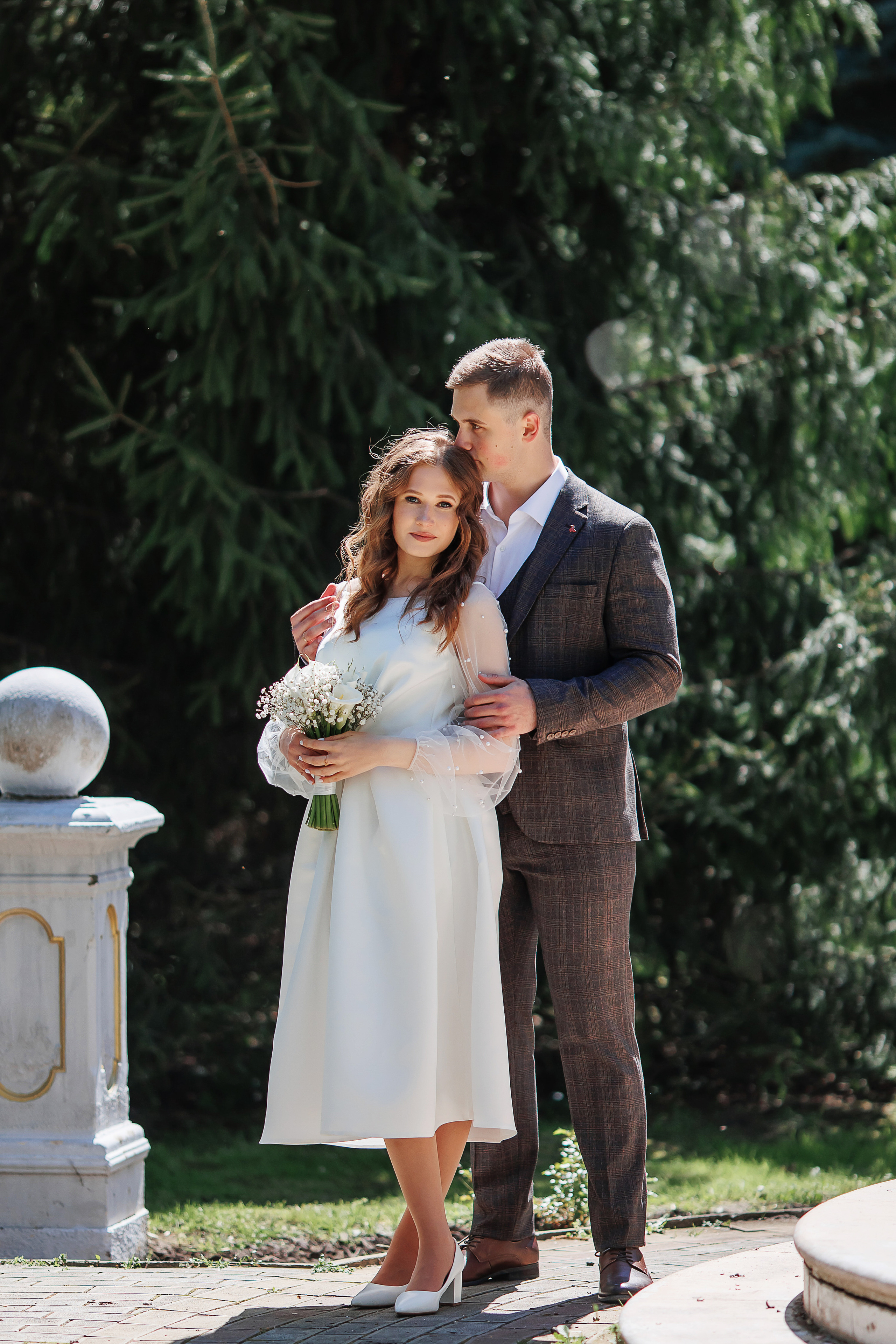 Свадебная фотопрогулка по Чистым прудам города Лабинска. Дмитрий Шевченко свадебное фото в г. Краснодар — Армавир — Лабинск