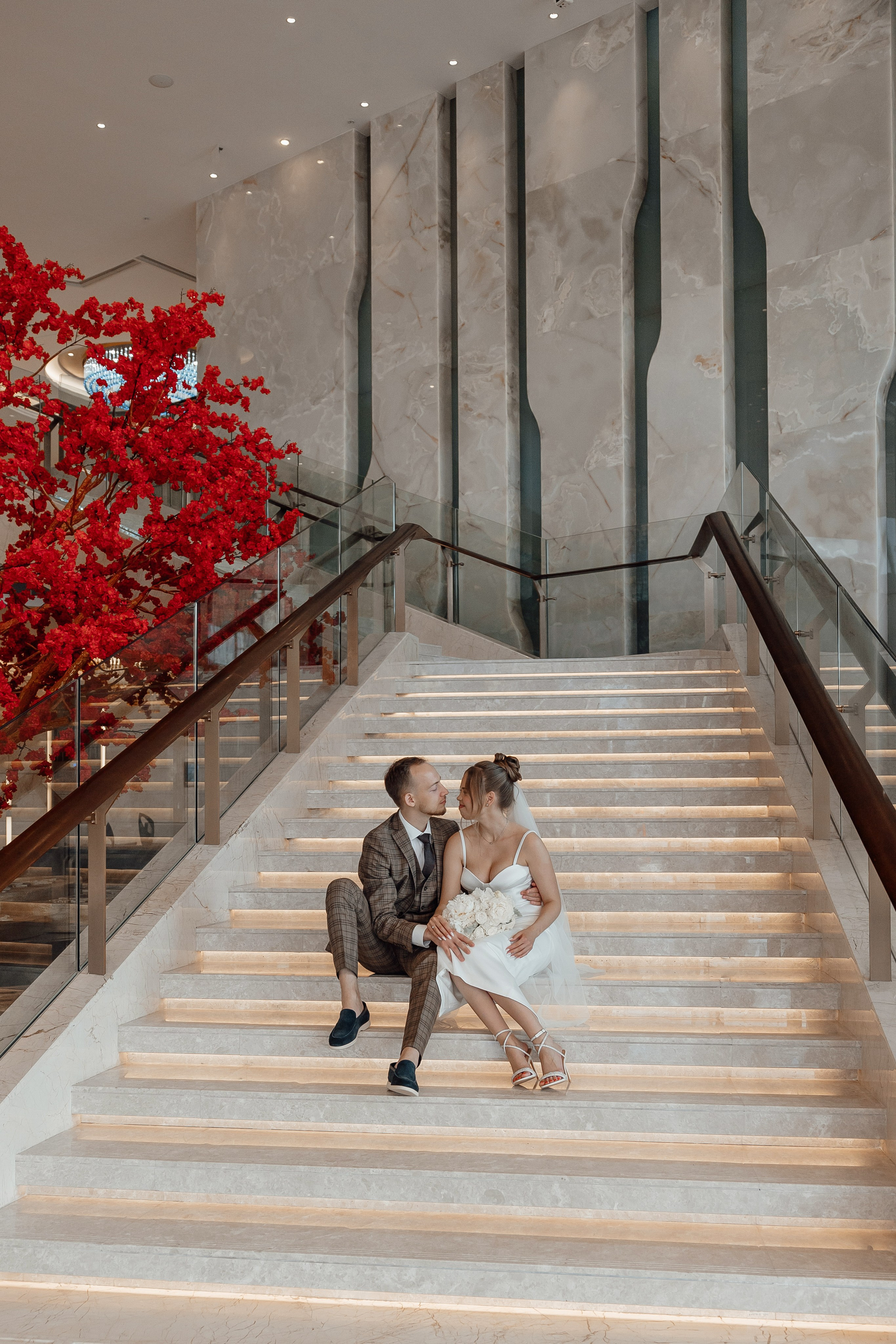 свадебная фотосессия в отеле soluxe hotel moscow