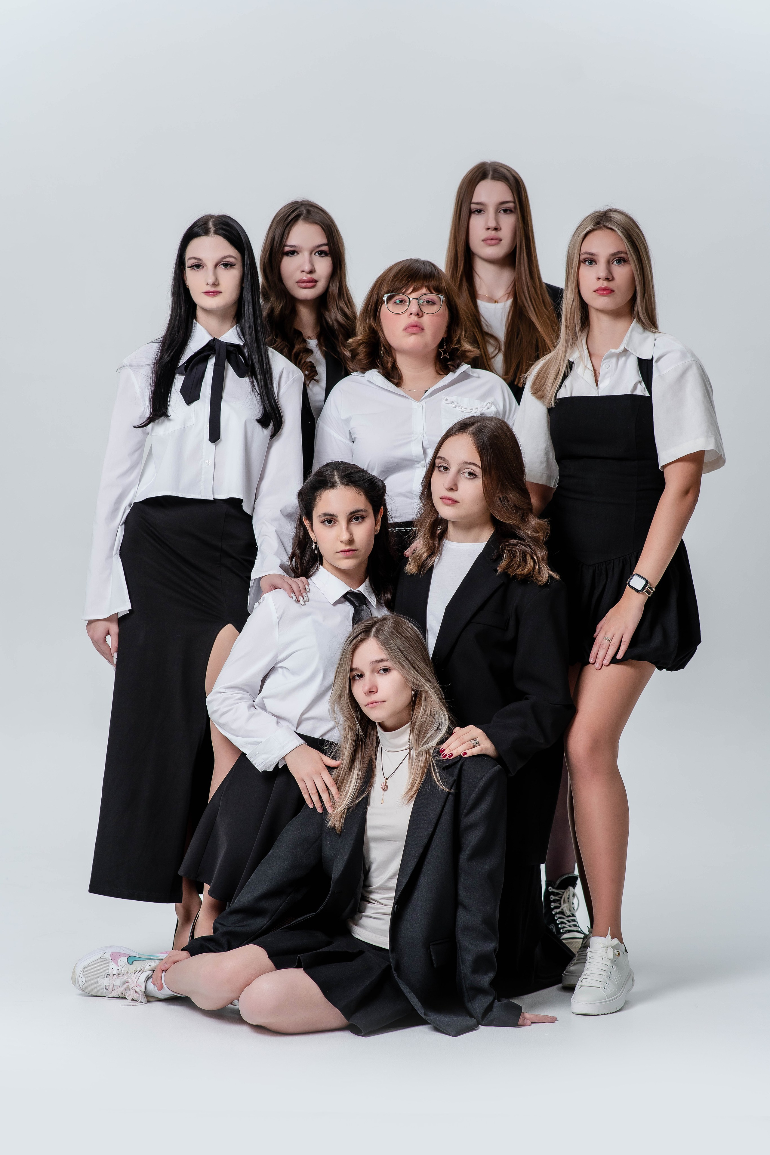 Выпускные (школьные) альбомы (книги) в Ростове-на-Дону. Современные Выпускные Альбомы в Ростове-на-Дону