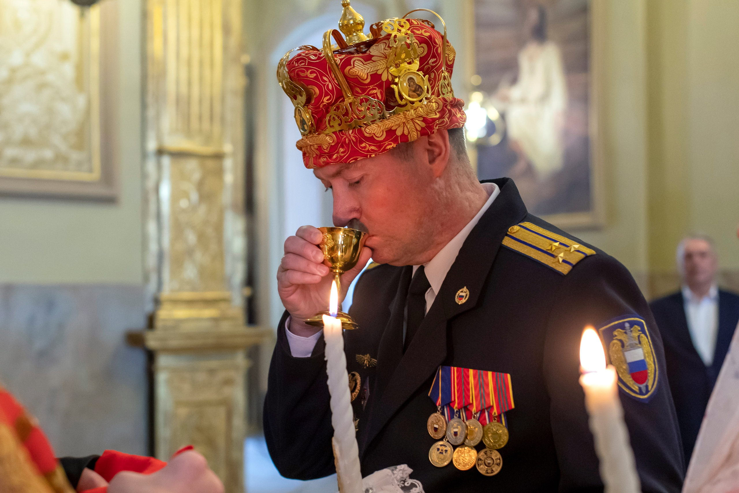 Венчание в храме Климента Папы Римского на Третьяковской. Свадебный и семейный фотограф в Москве Ирина Гончарова