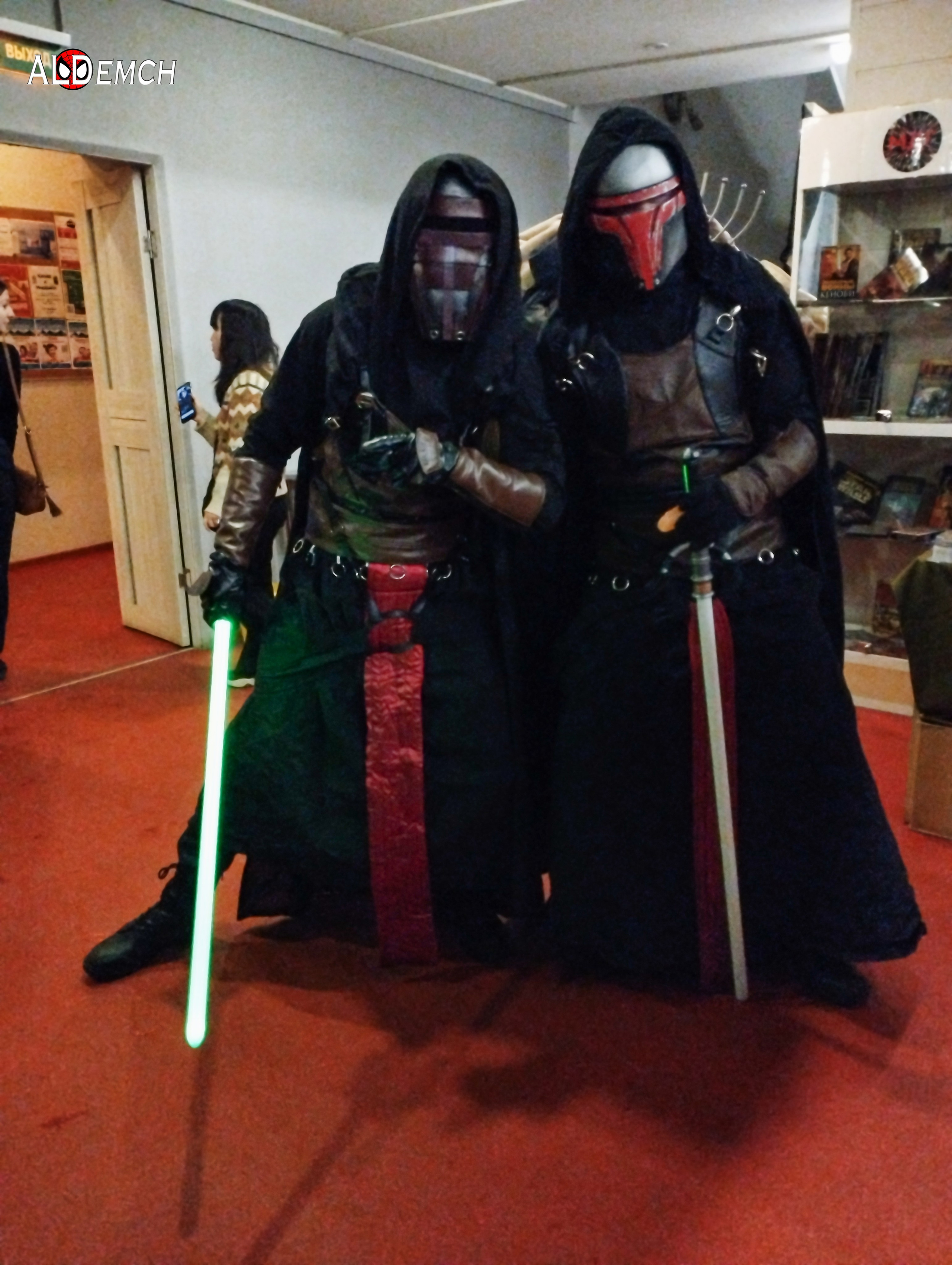 Фотосессия в музее Звездные Войны Далёкой Галактике в Москва