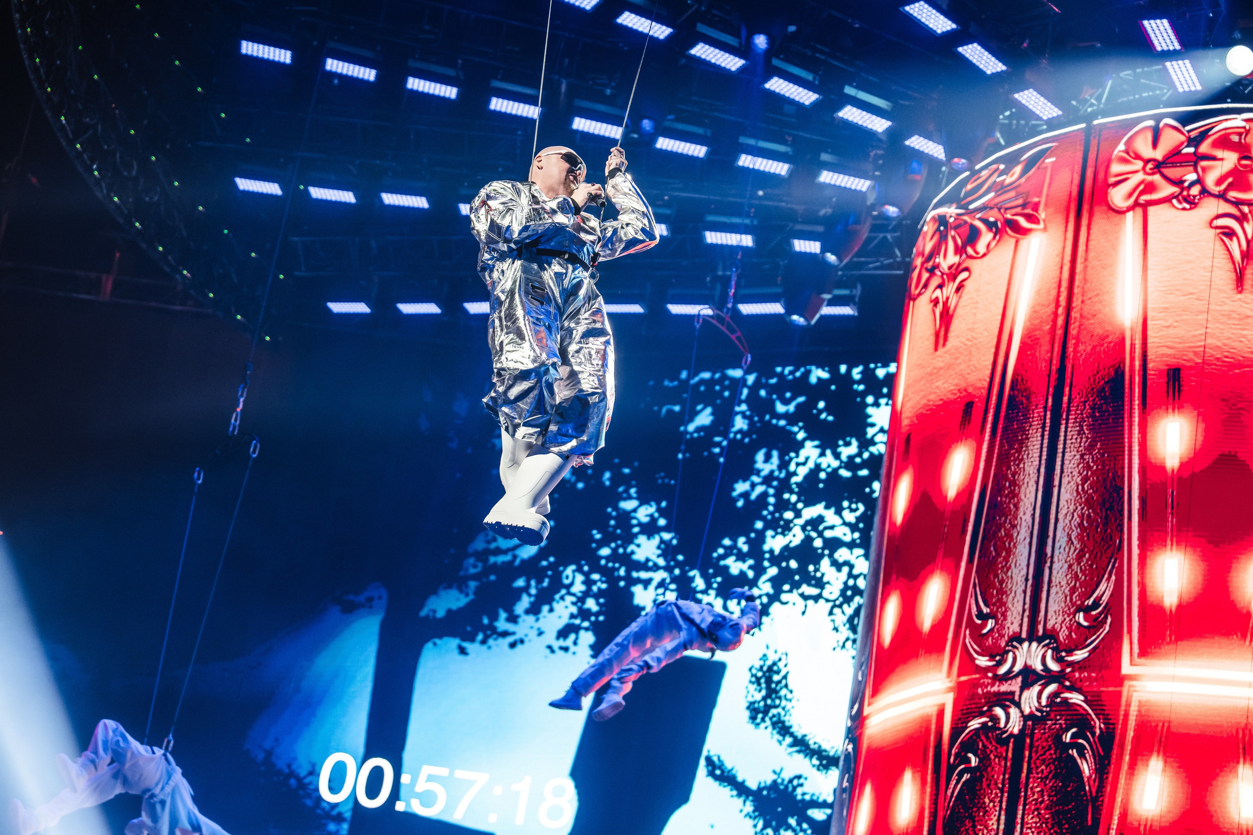 Superdiskoteka 90. Svyatoslav Bunkov | photographer