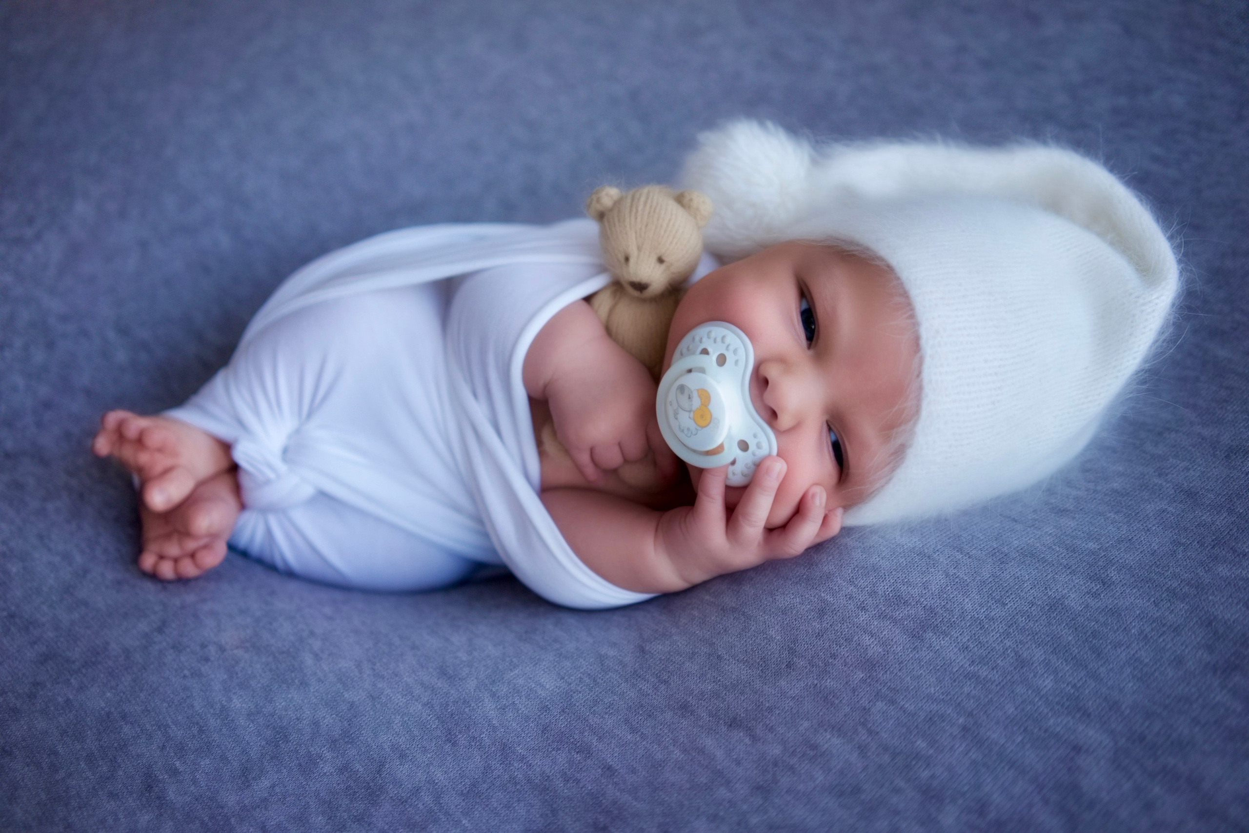 Фотограф новорождённых newborn деток до года в Кемерово Ксения Вакула