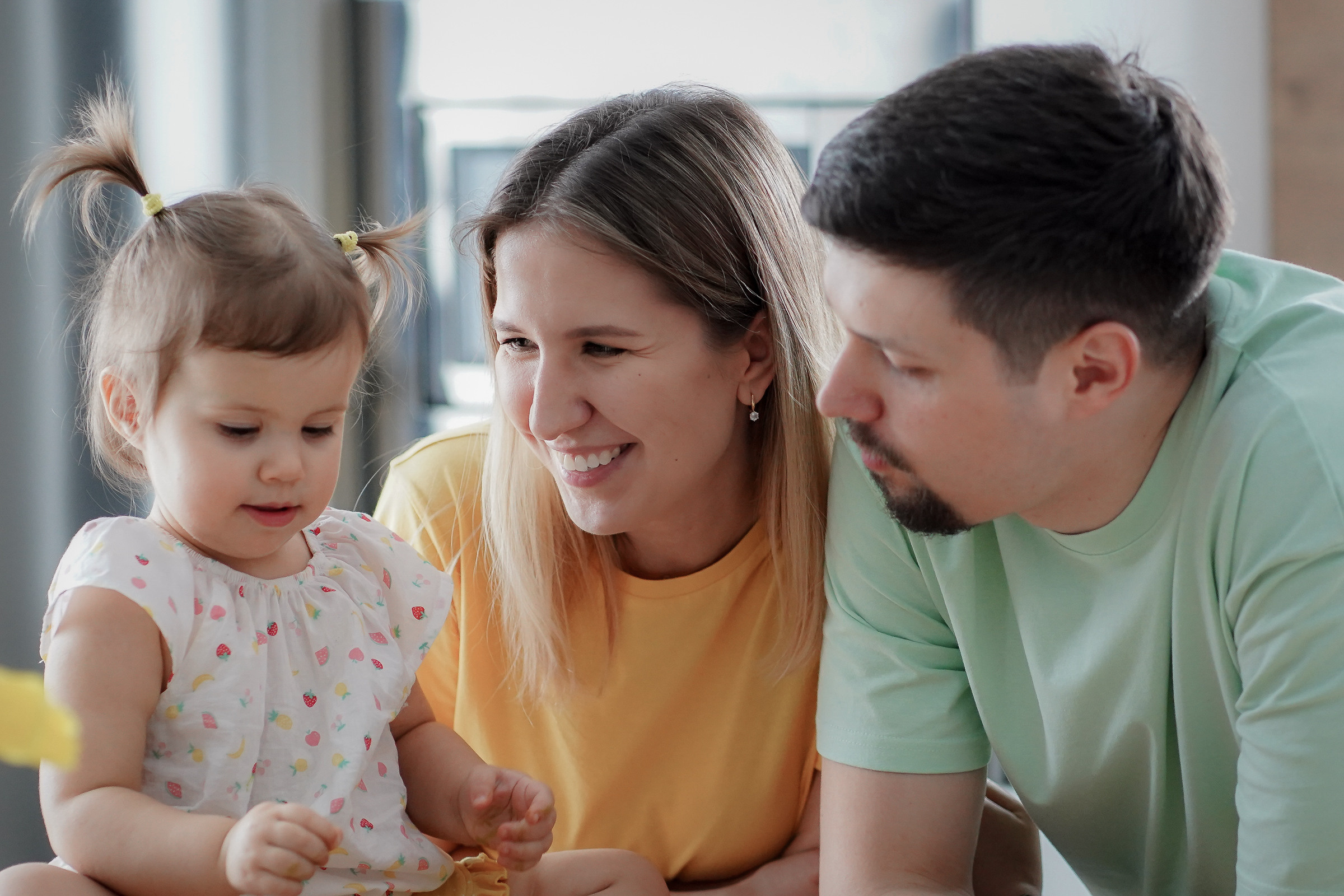 Счастлив тот, кто счастлив у себя дома. Семейный и детский фотограф в Омск Пугачева Елена